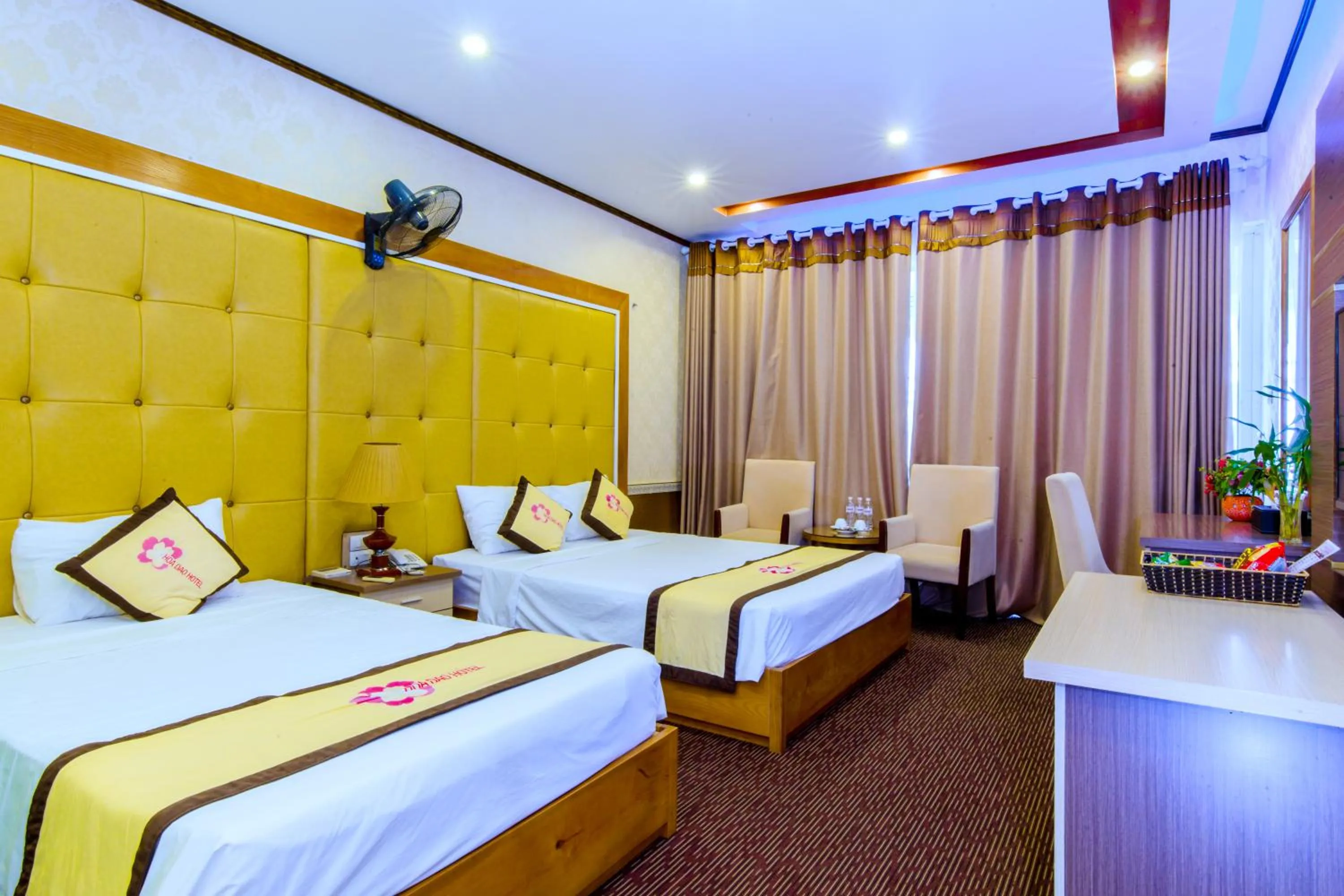 Bed in Hoa Dao Hotel