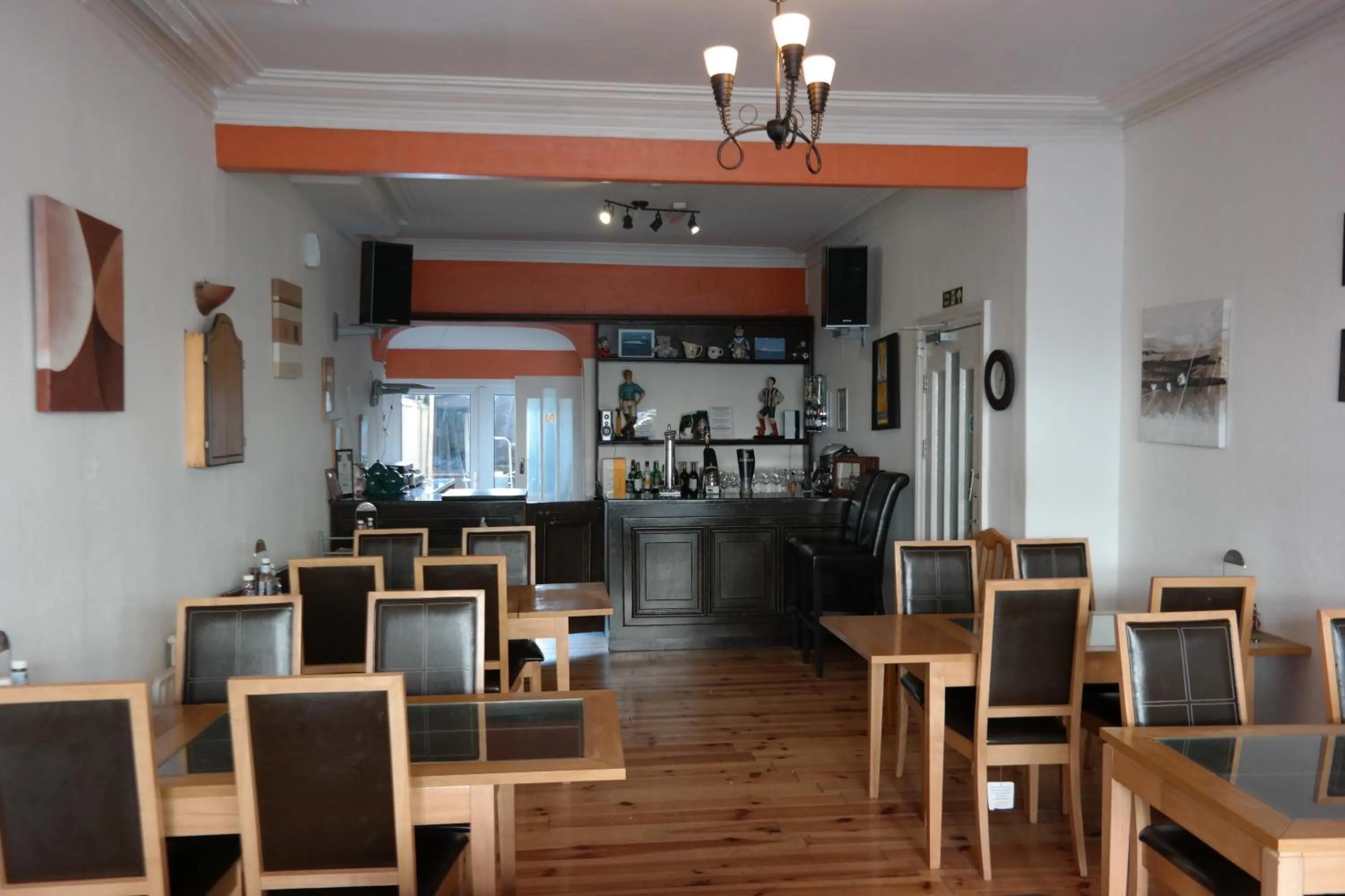Restaurant/places to eat in Shananagens Guesthouse