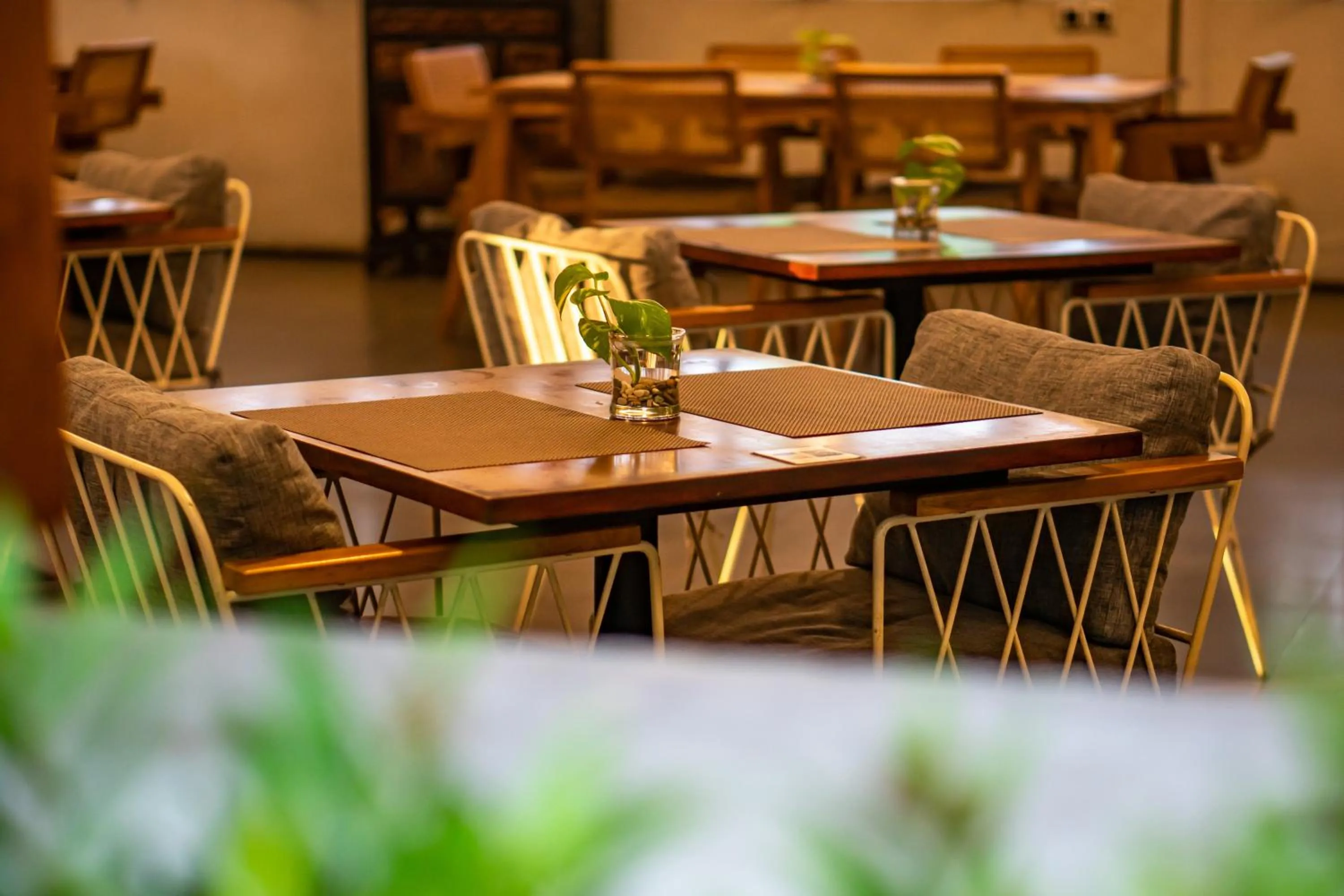 Restaurant/places to eat in Hotel Blambangan