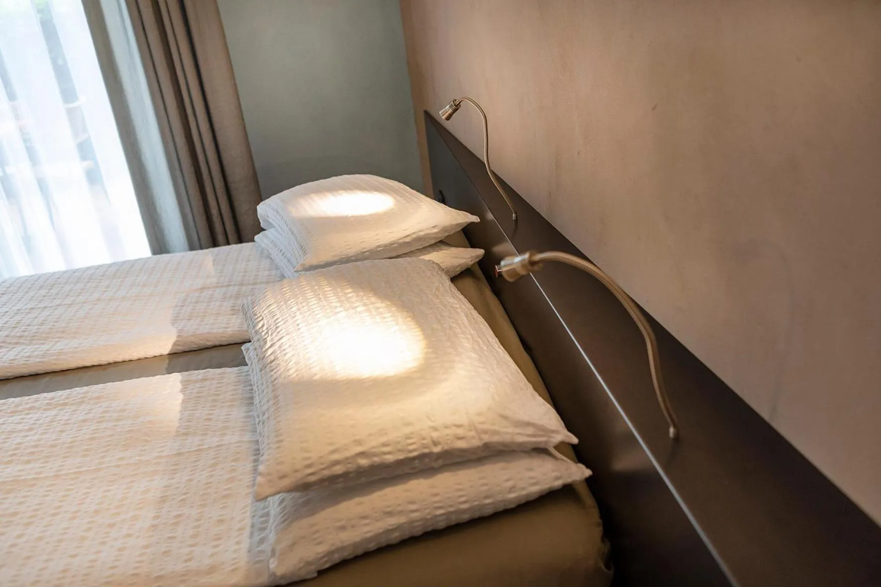 Bed in Ambienthotel PrimaLuna 3S