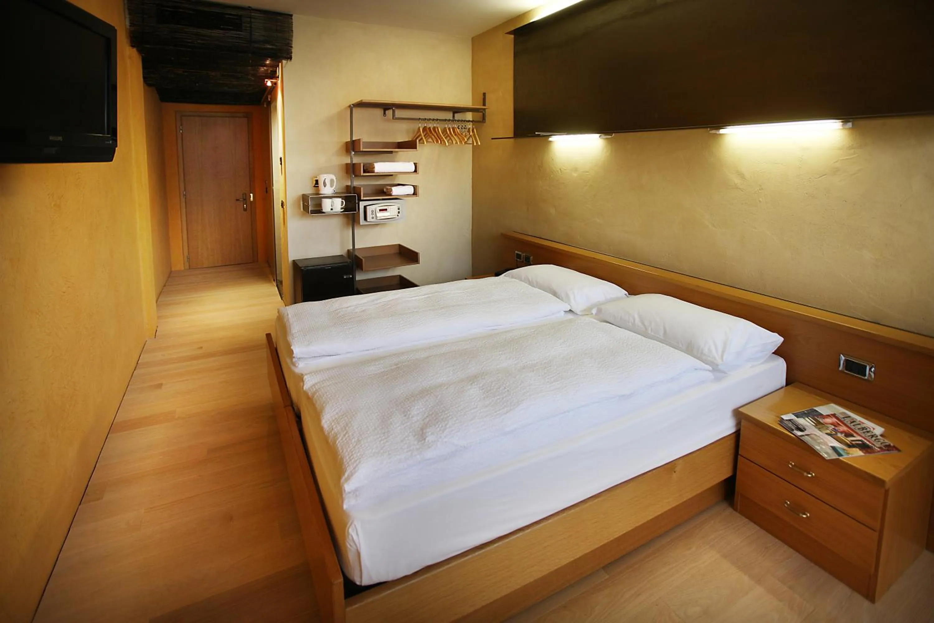 Bedroom, Bed in Ambienthotel PrimaLuna 3S