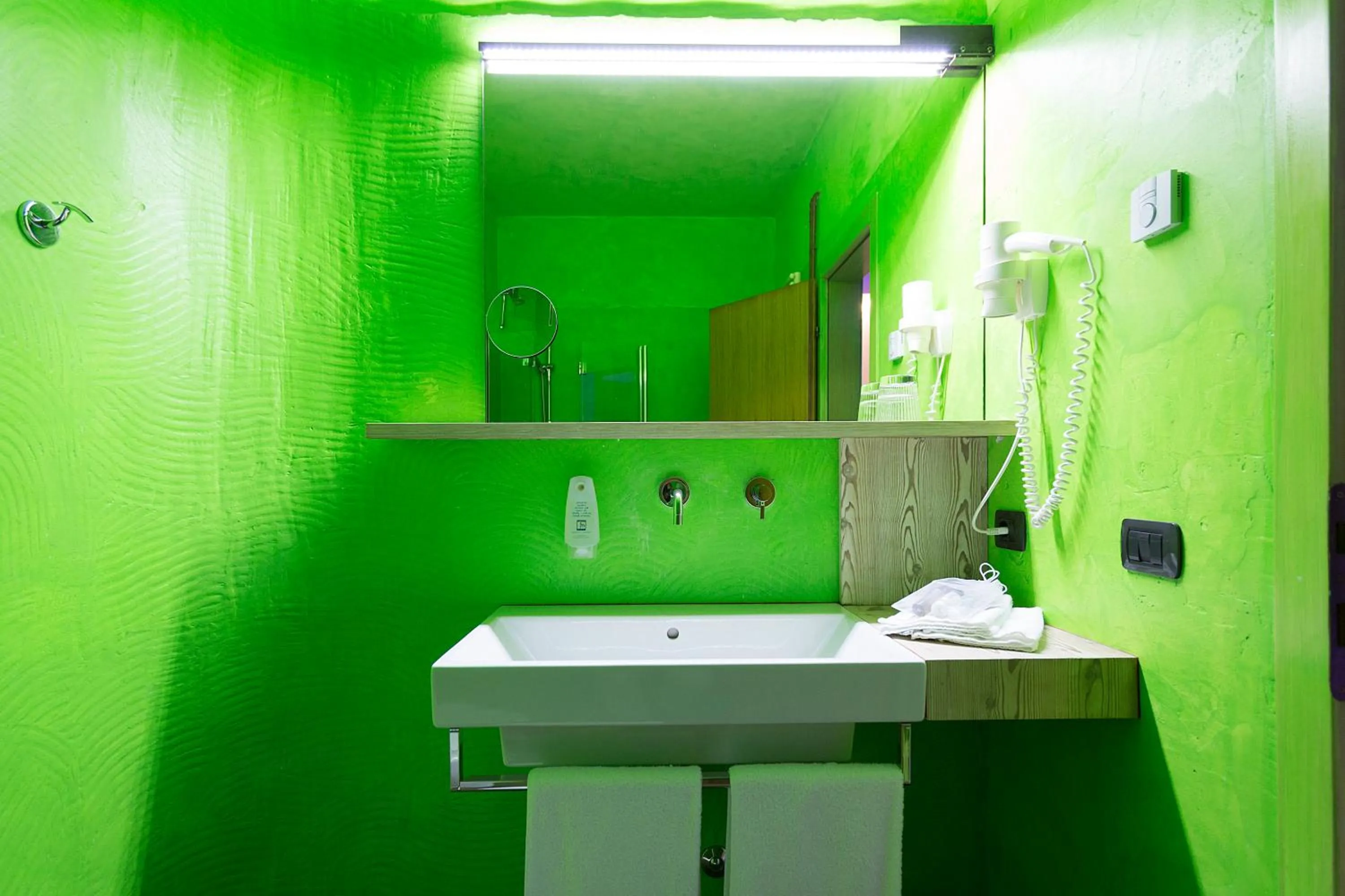 Bathroom in Ambienthotel PrimaLuna 3S