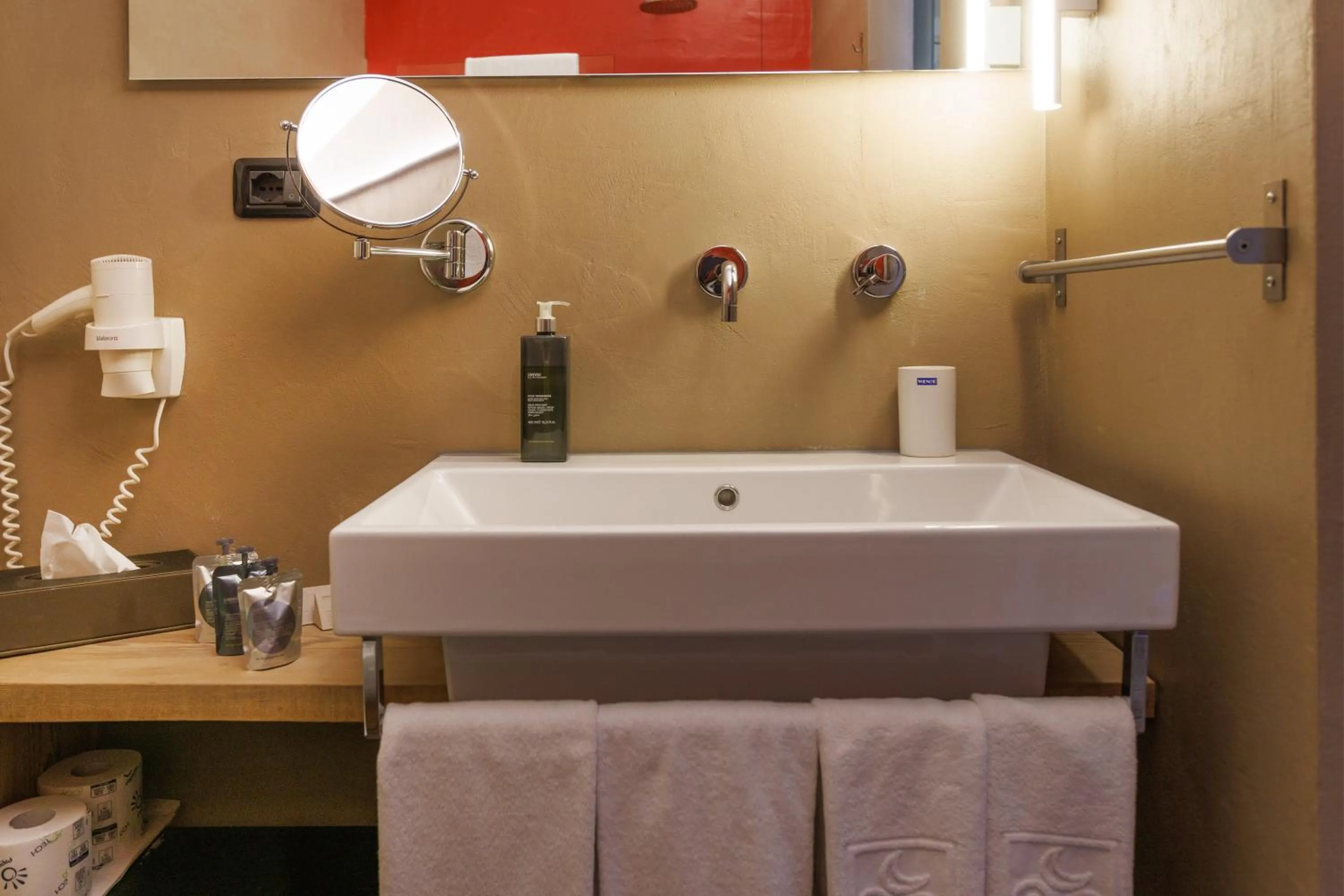 Bathroom in Ambienthotel PrimaLuna 3S