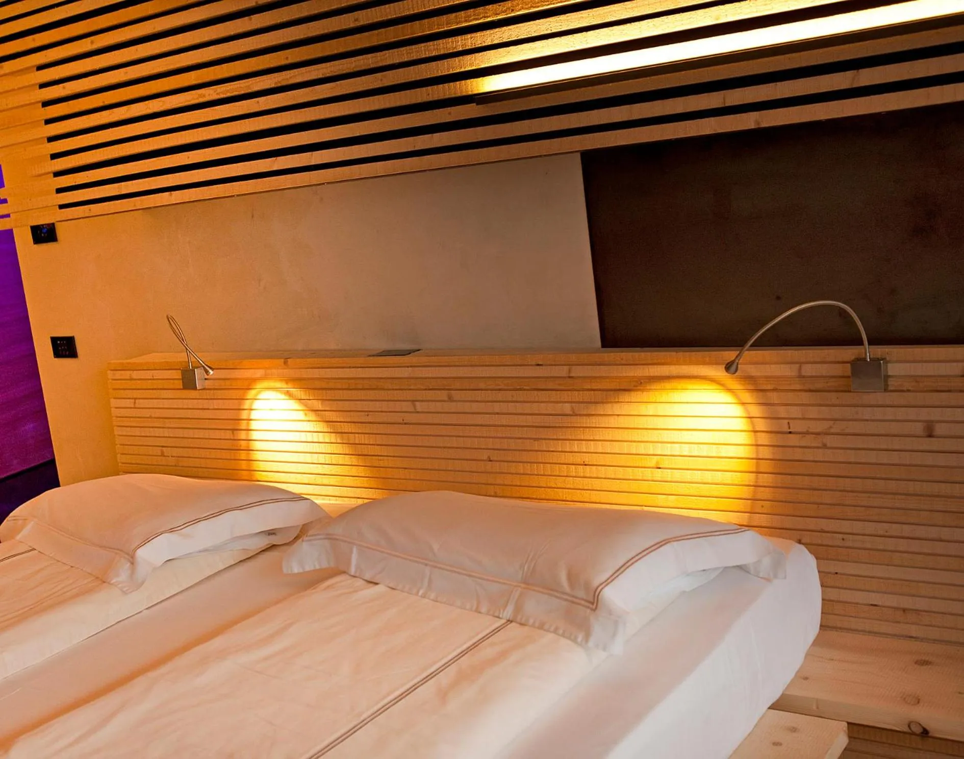 Bed in Ambienthotel PrimaLuna 3S