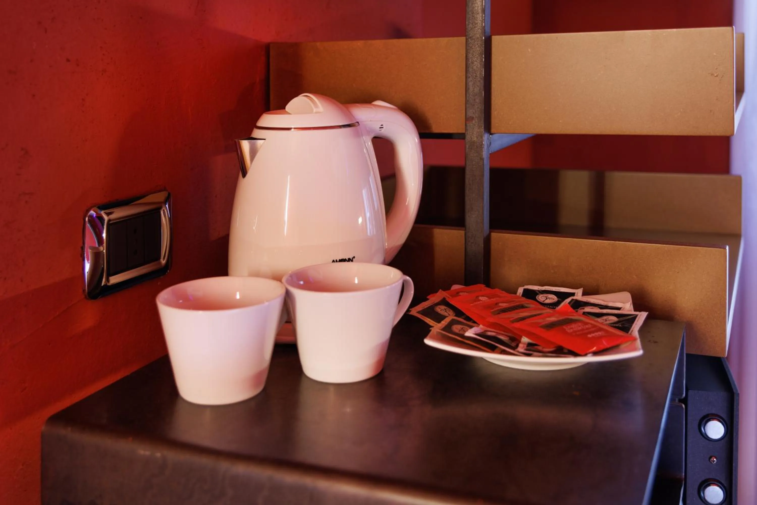 Coffee/tea facilities in Ambienthotel PrimaLuna 3S