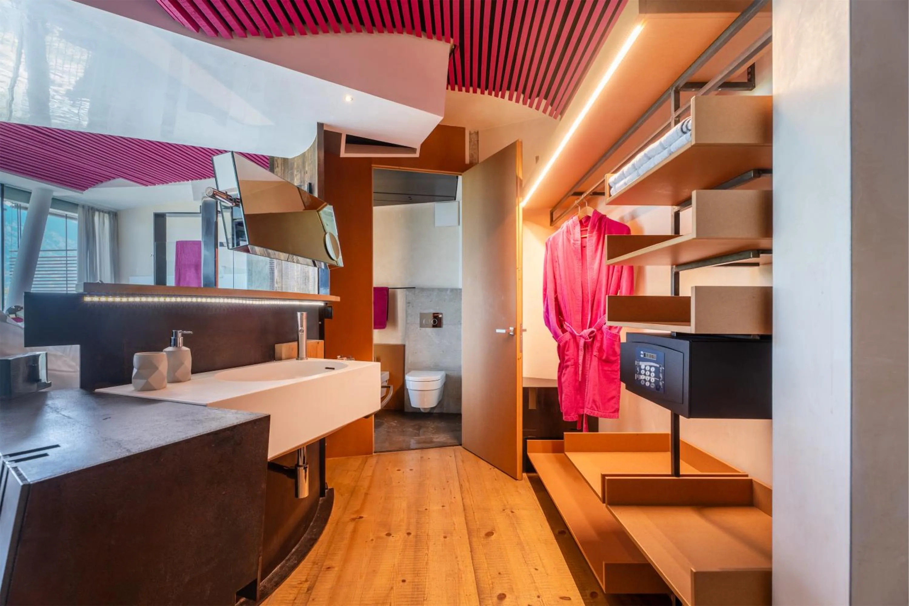 Bathroom in Ambienthotel PrimaLuna 3S