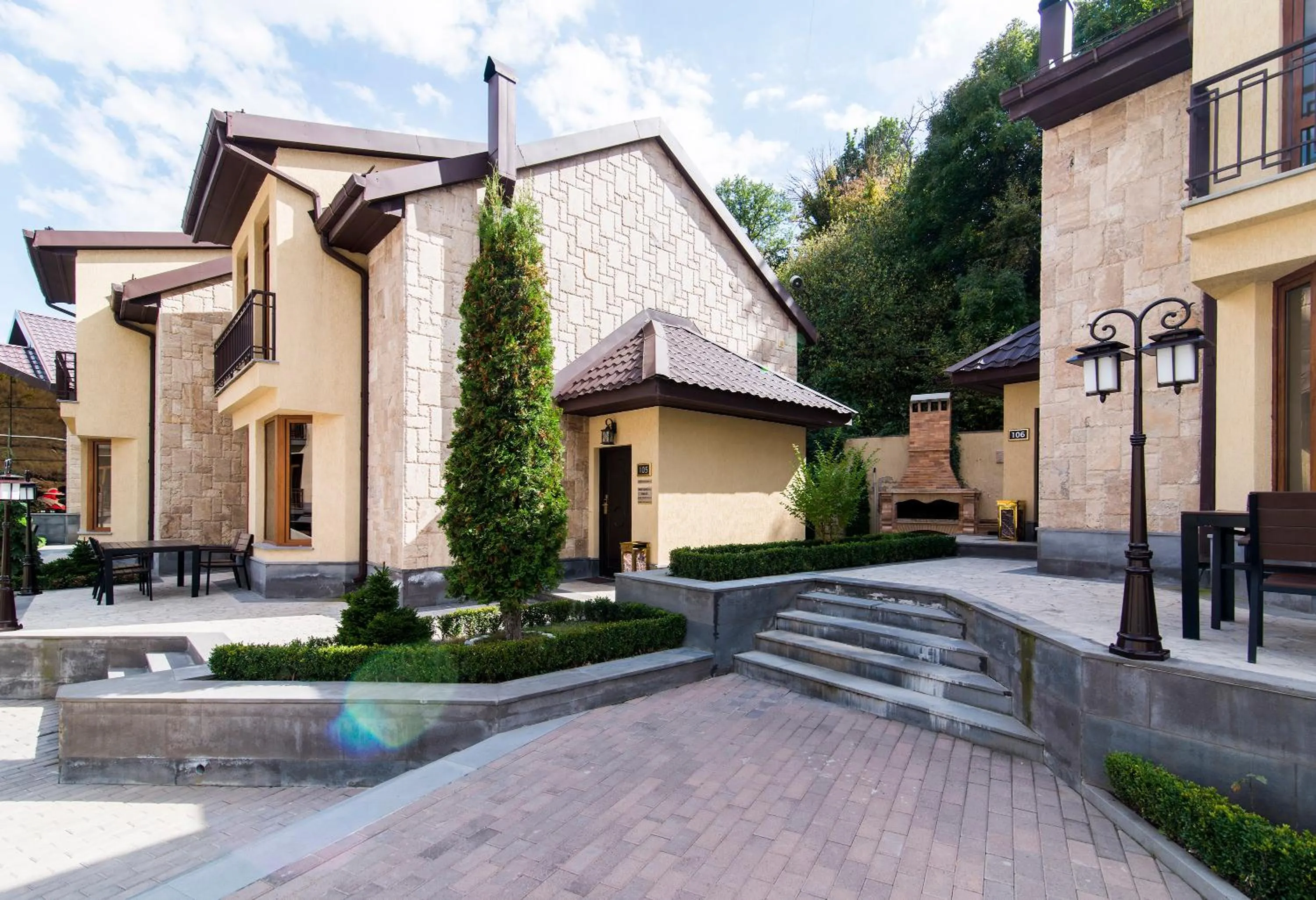 Property building in Elegant Hotel & Resort