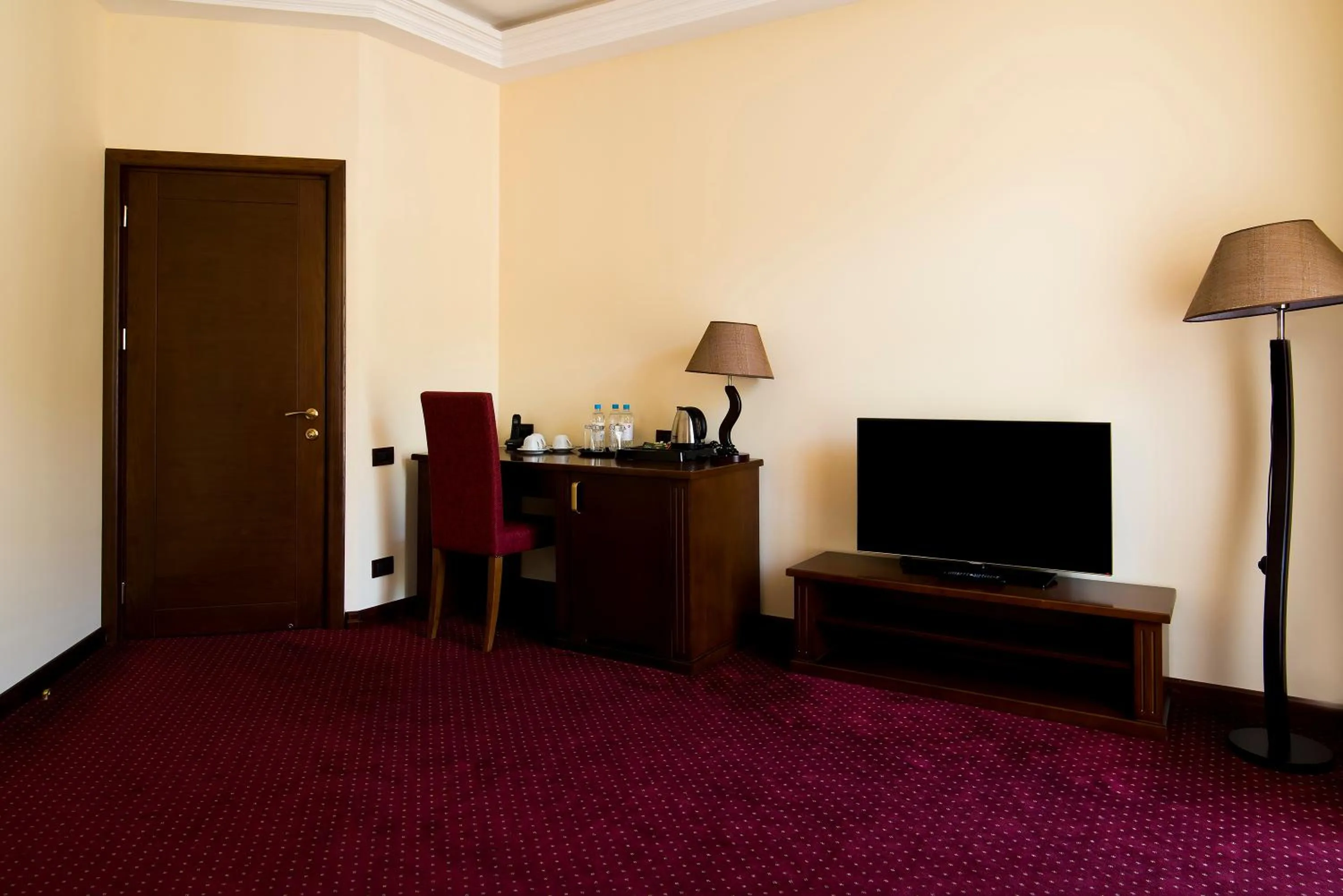 Living room in Elegant Hotel & Resort