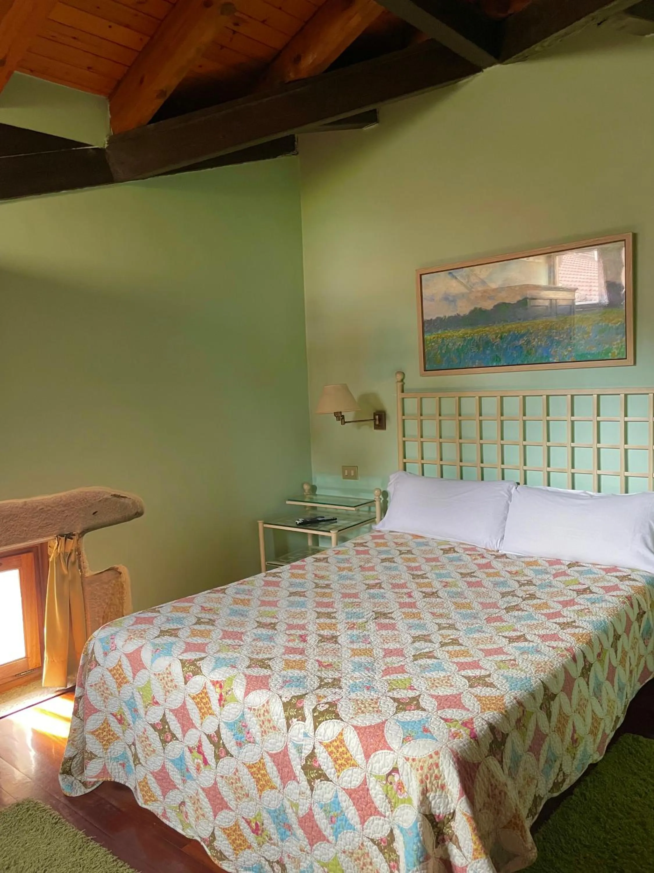 Bed in Hotel Konbenio