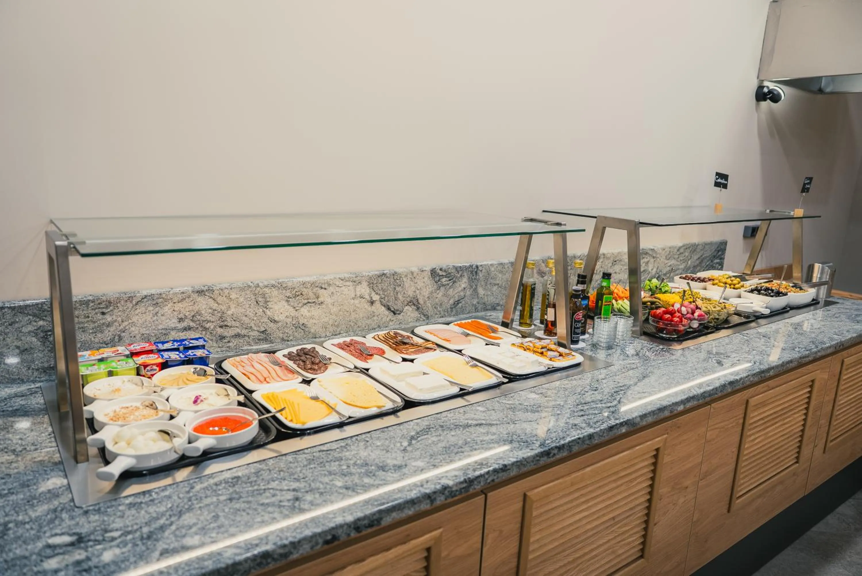 Buffet breakfast in Red Bridge Yerevan