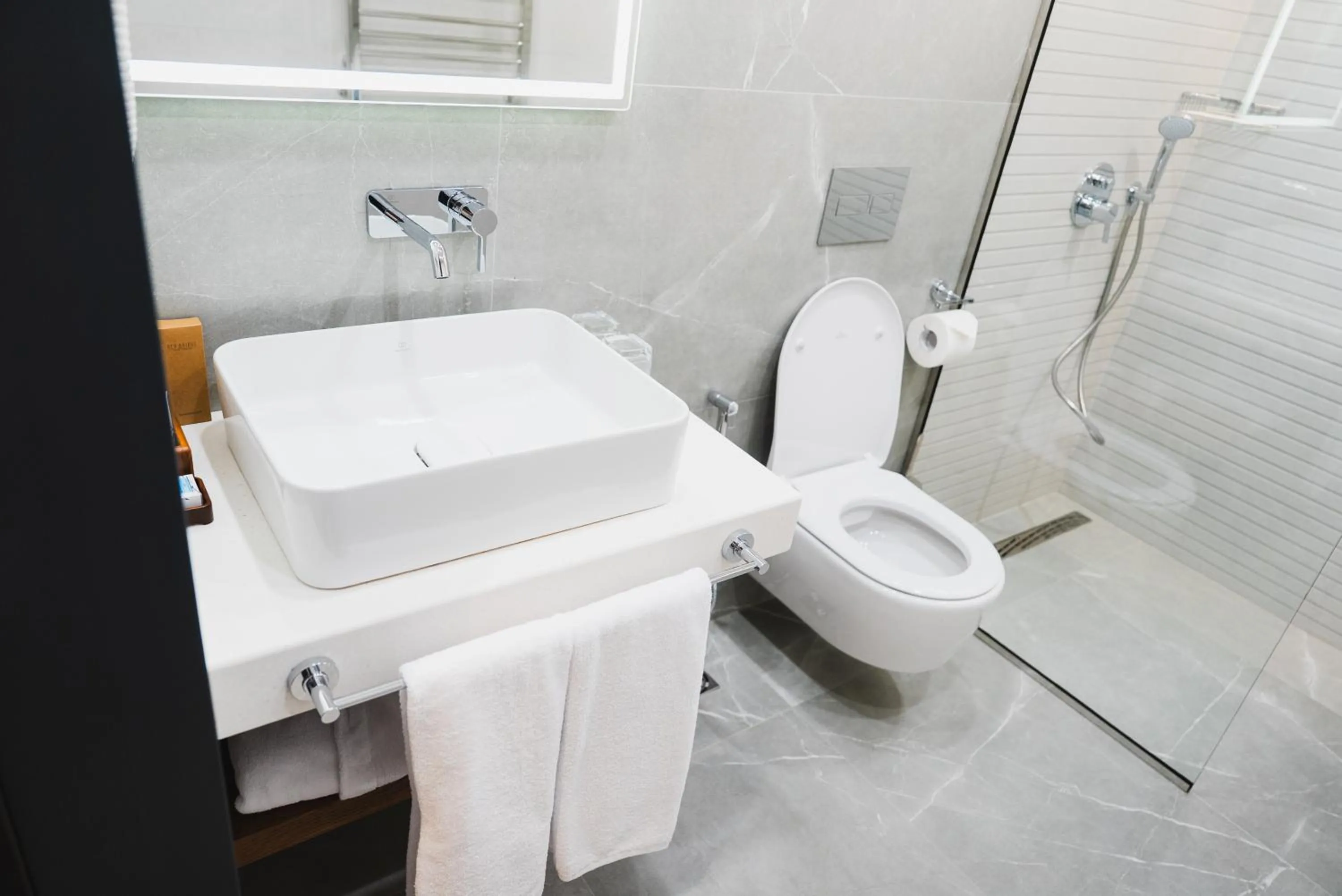 Bathroom in Red Bridge Yerevan