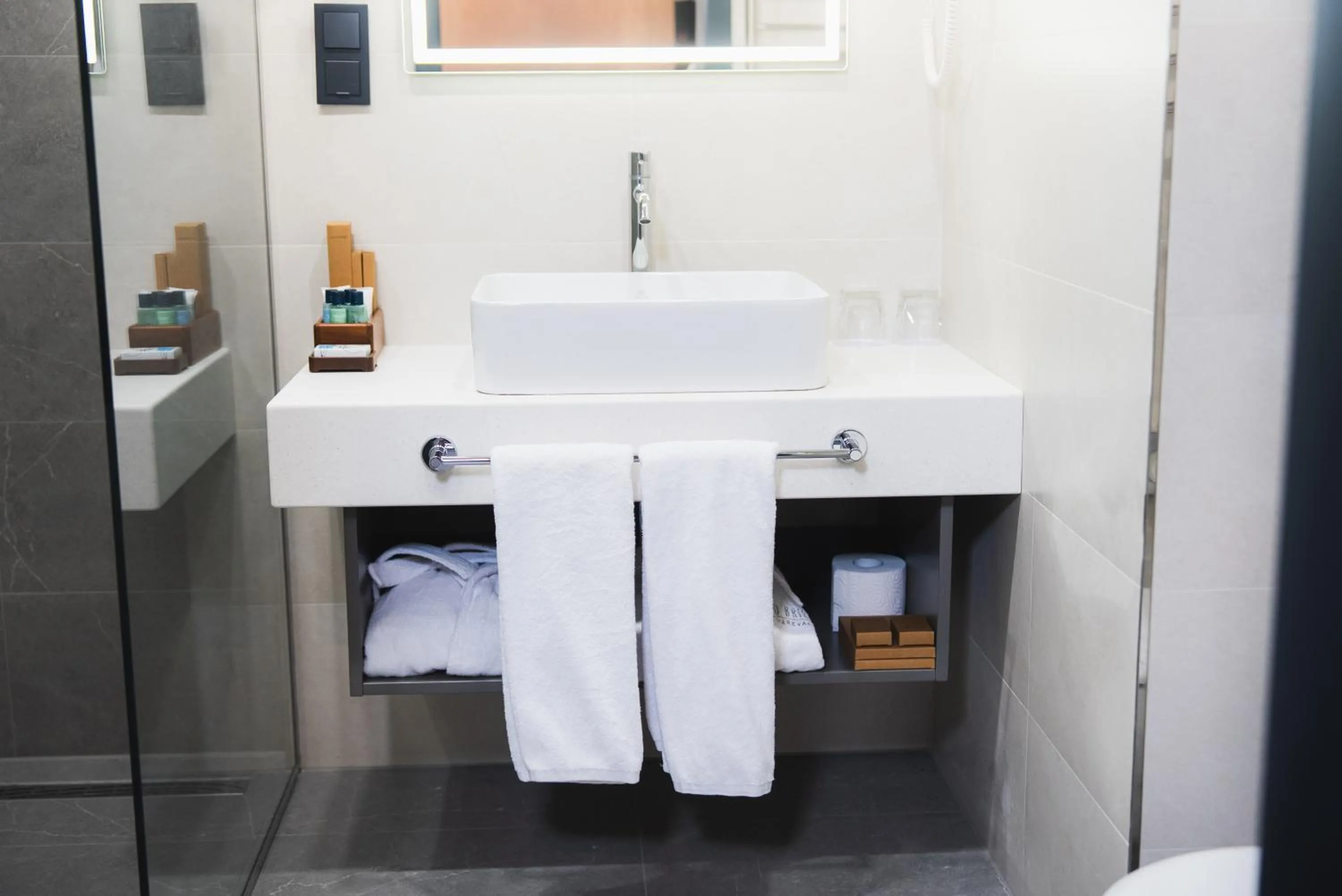 Bathroom in Red Bridge Yerevan