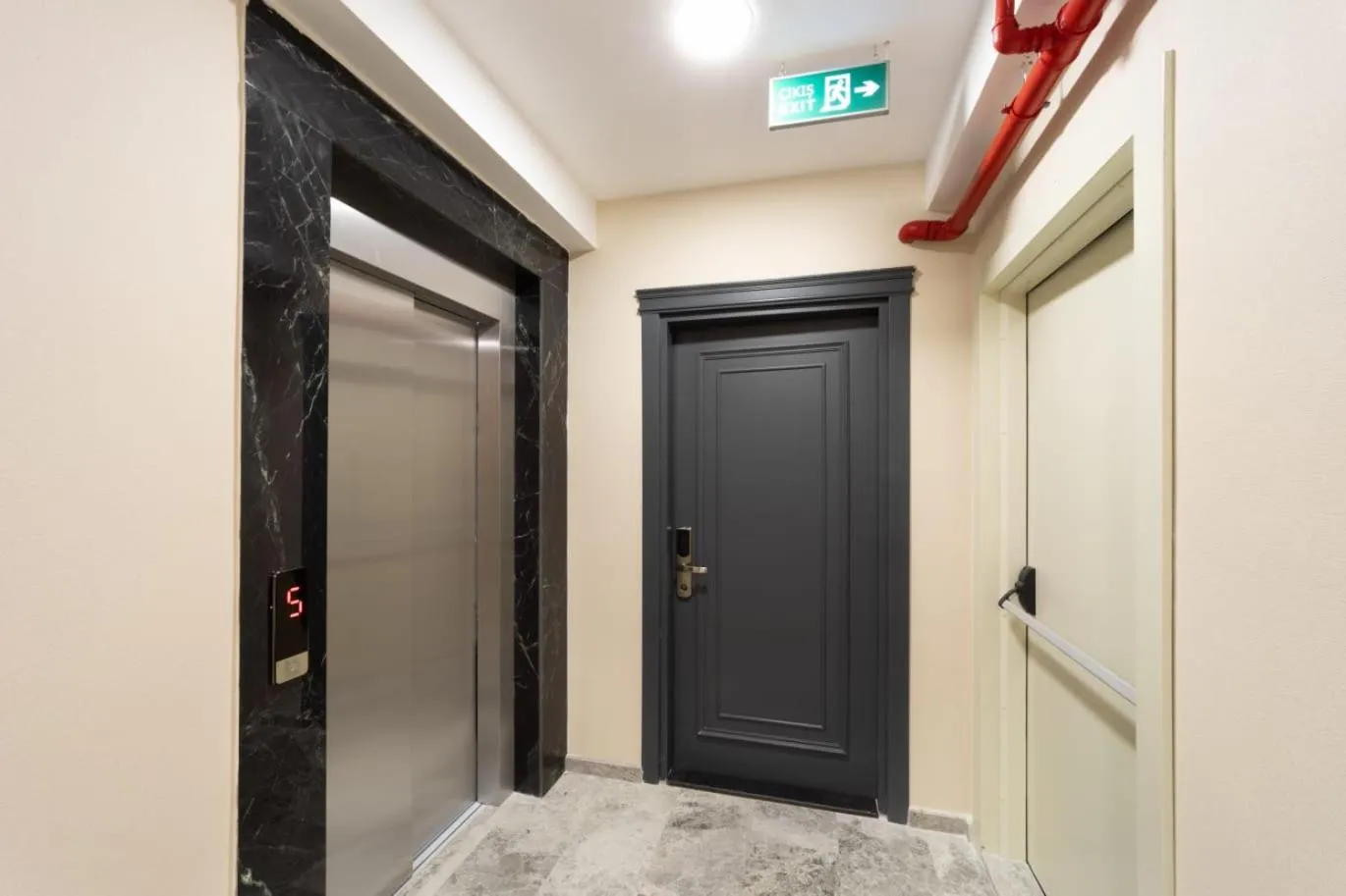 Facade/entrance in Şişli Family Time Suites