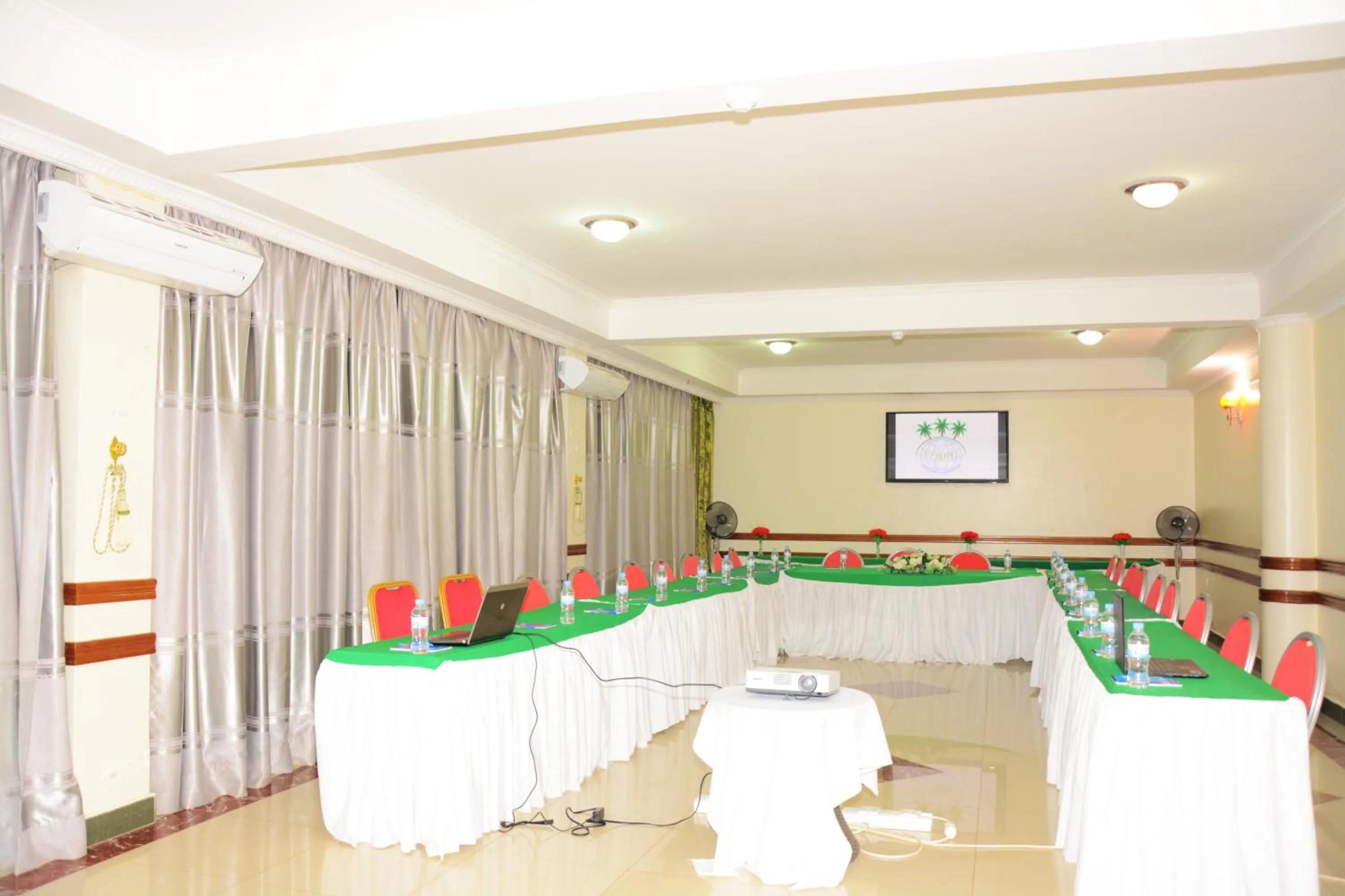 Meeting/conference room in Five to Five Hotel