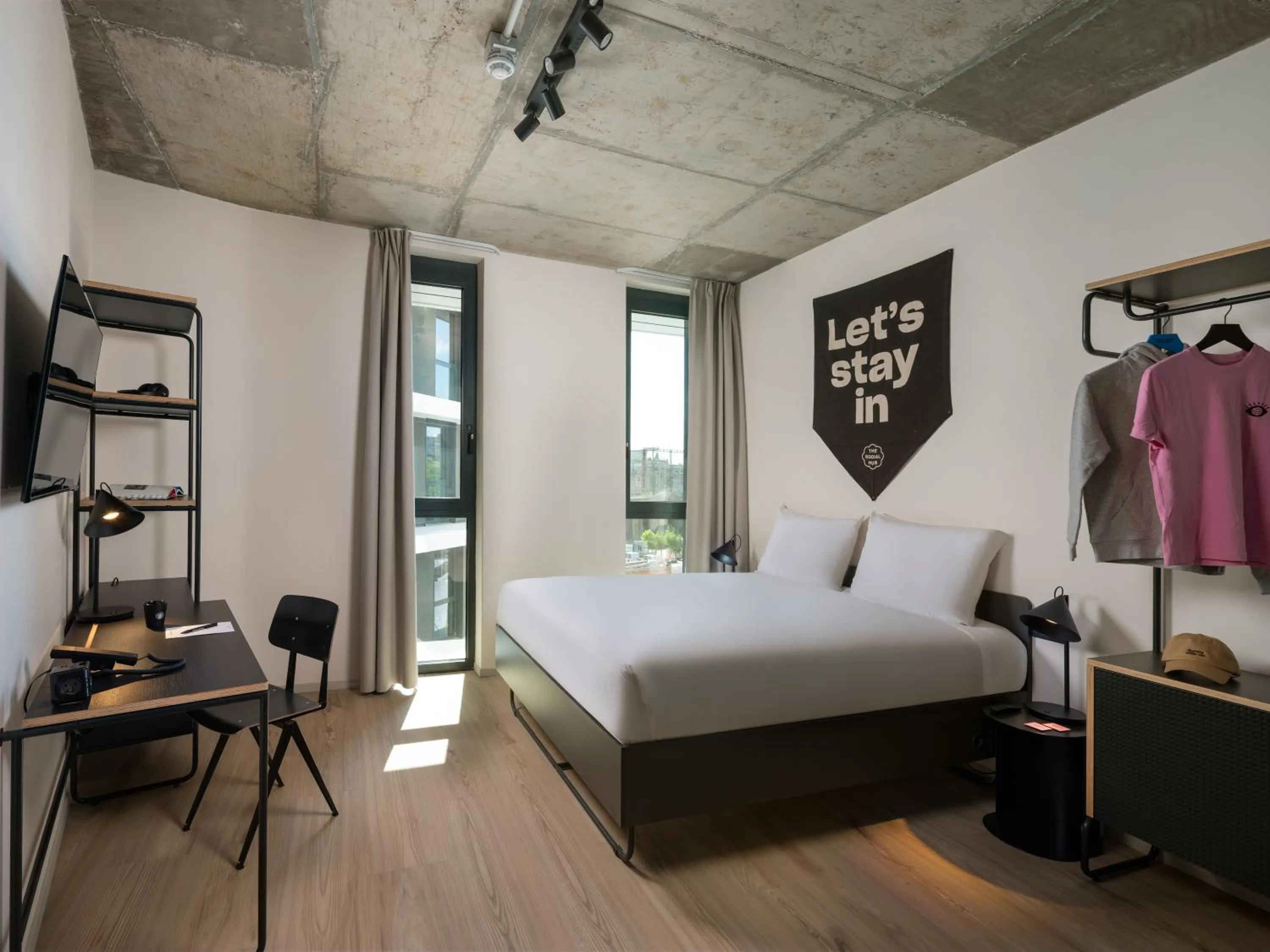 Bedroom, Bed in The Social Hub Rome