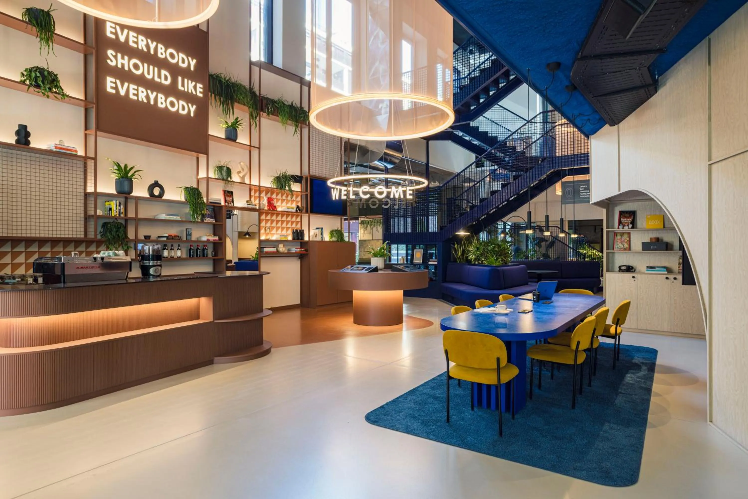 Restaurant/places to eat in The Social Hub Porto