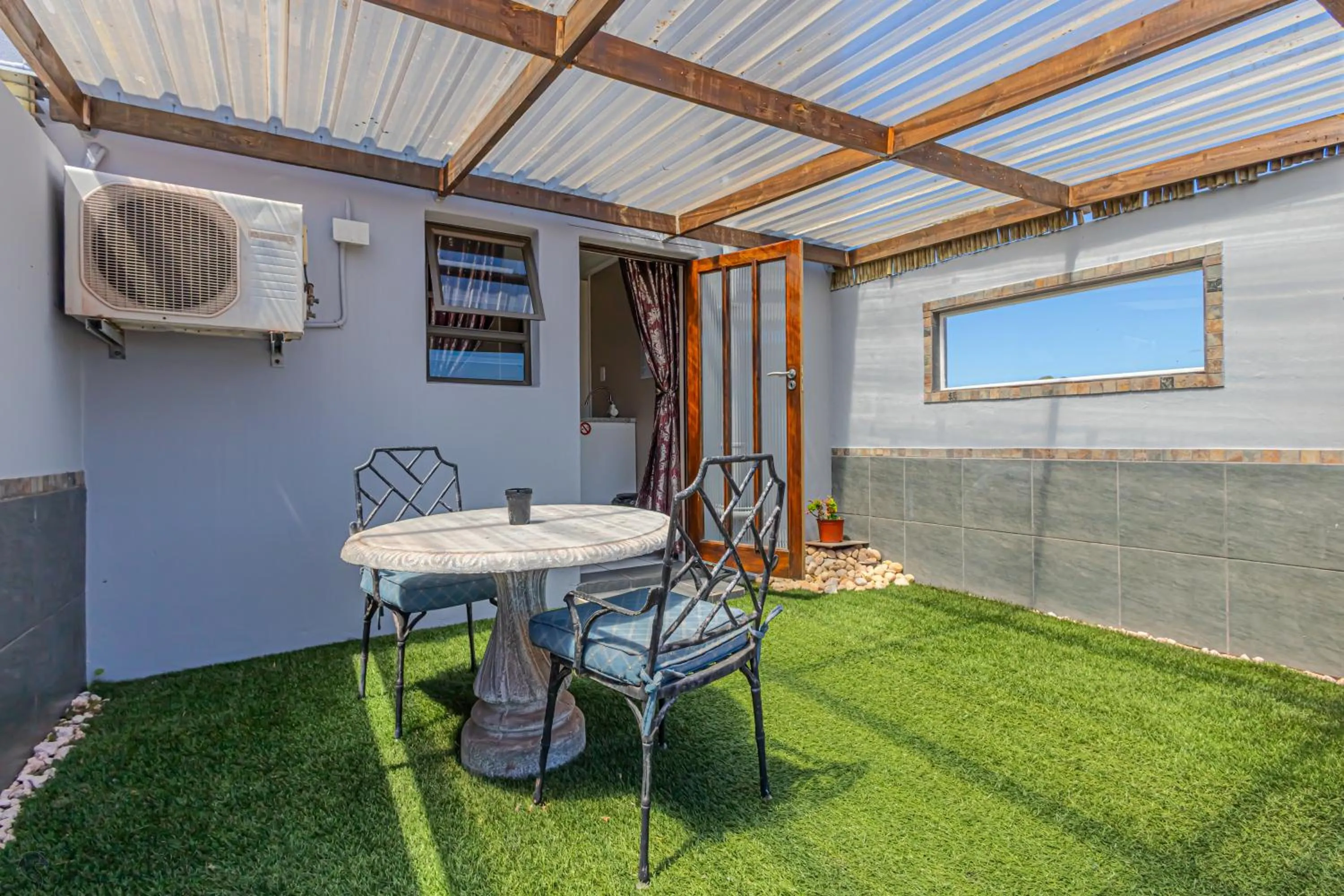 air conditioner in Holiday Guest House Langebaan