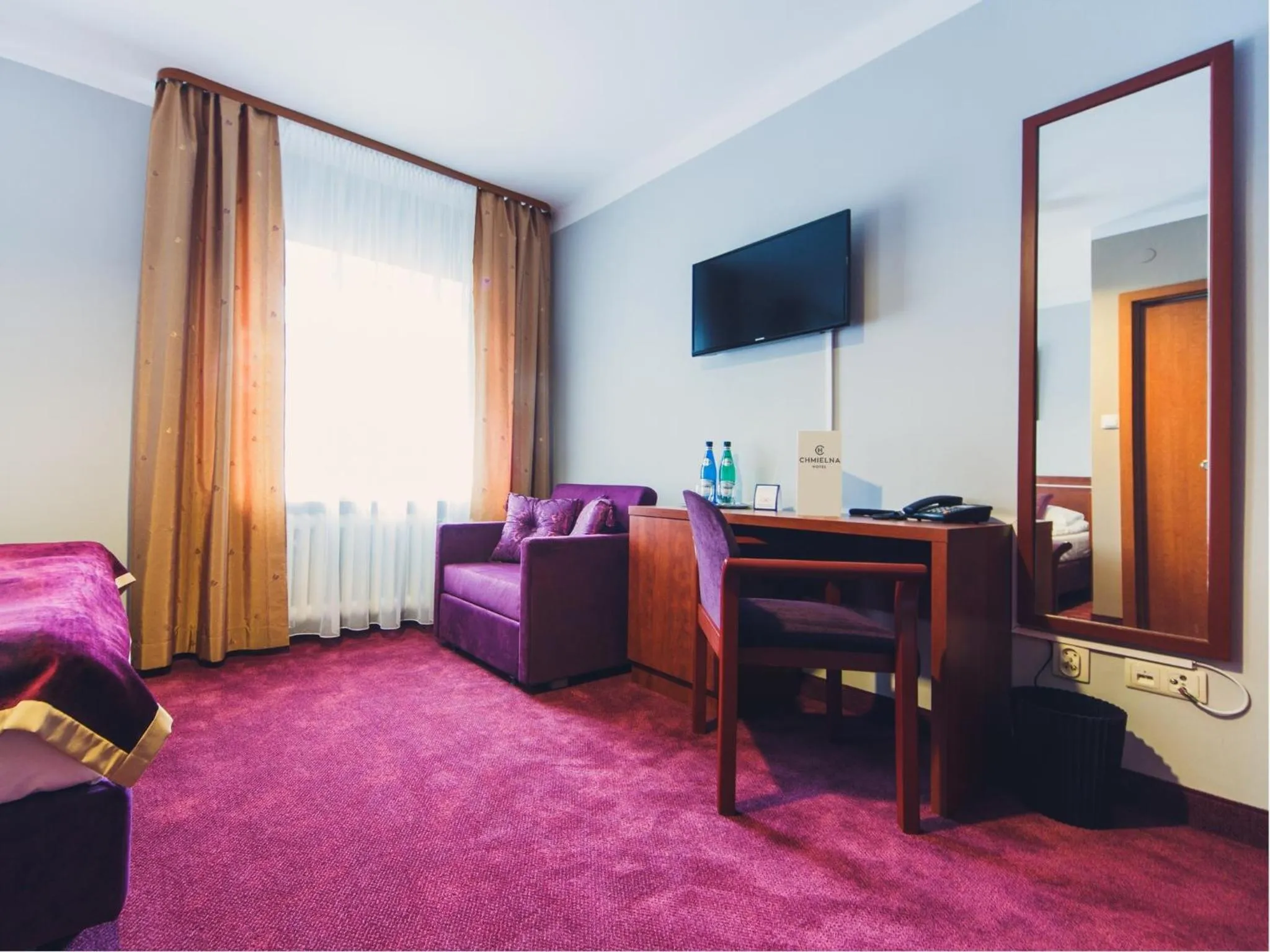 Photo of the whole room in Hotel Chmielna Warsaw