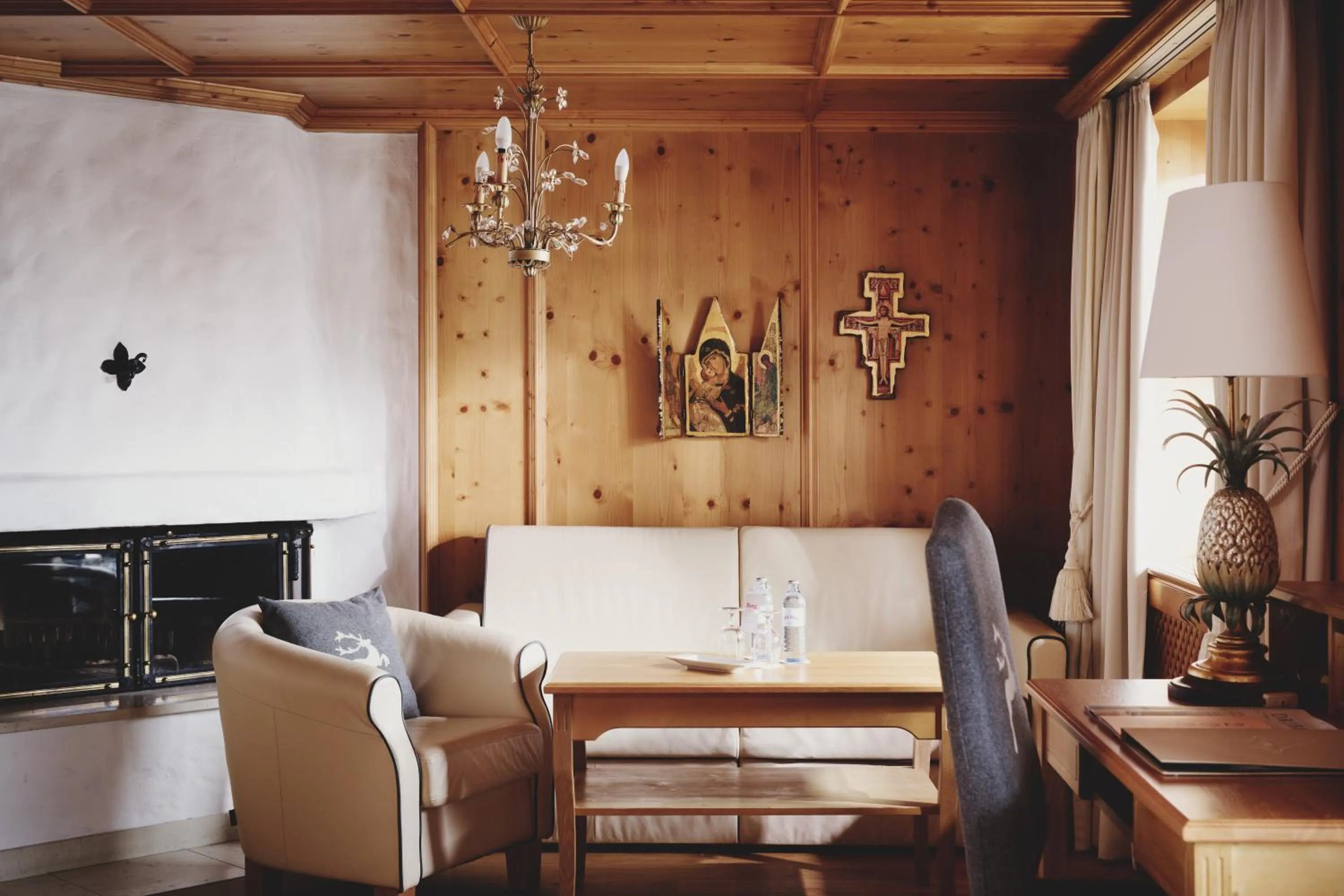 Seating area in Burg Hotel Oberlech