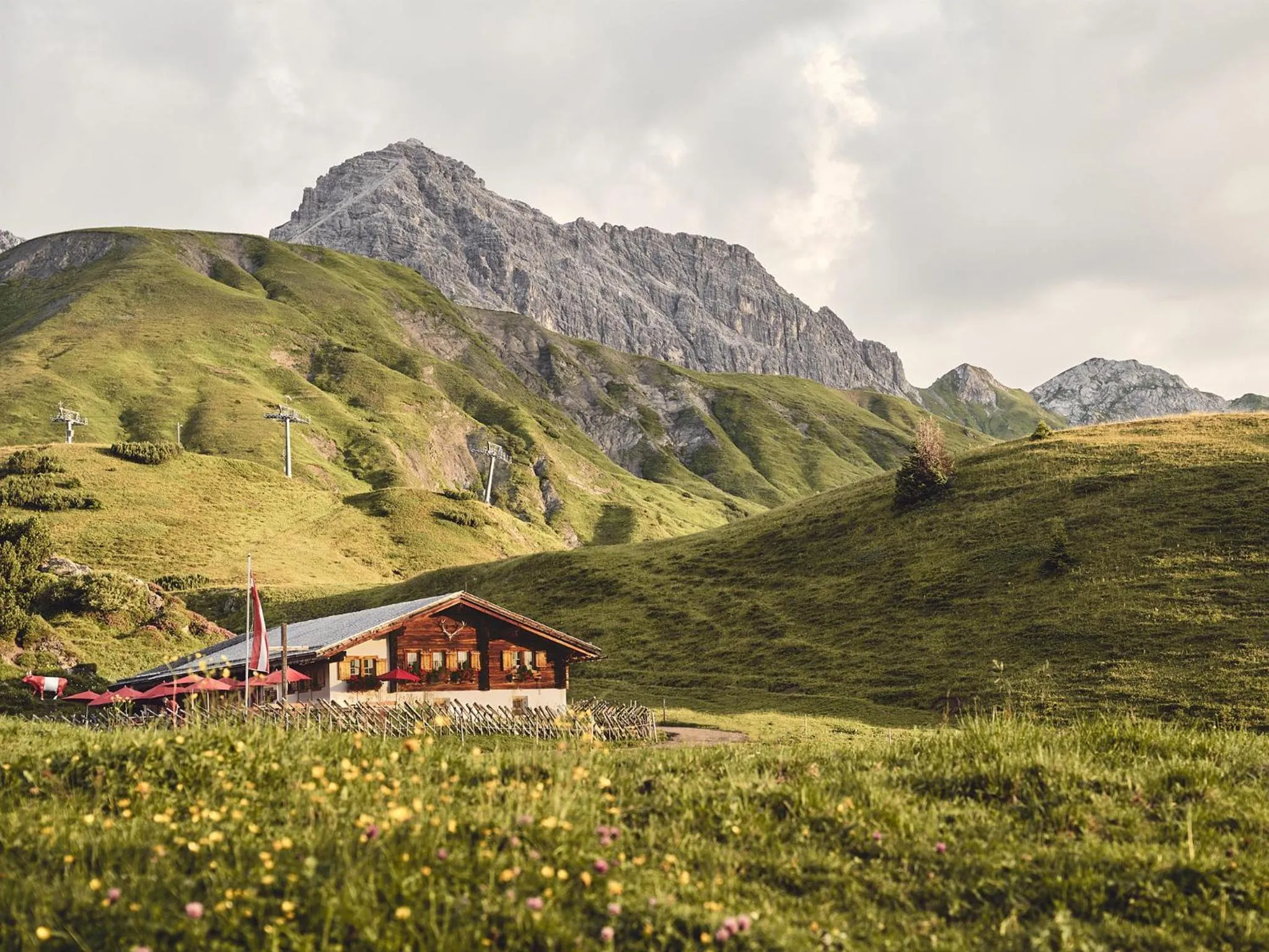 Restaurant/places to eat in Burg Hotel Oberlech