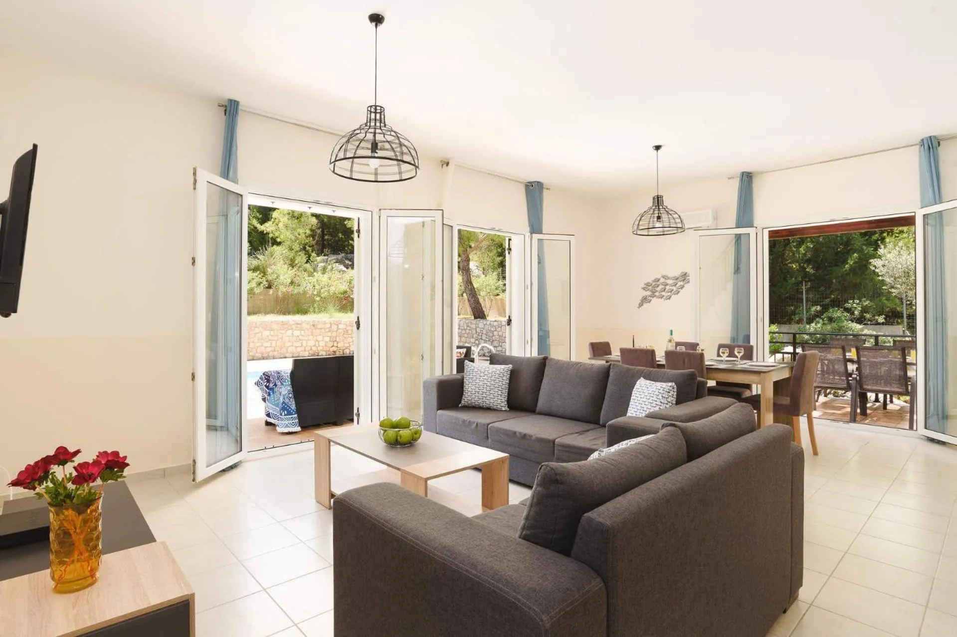 Living room in Seven Springs Villas