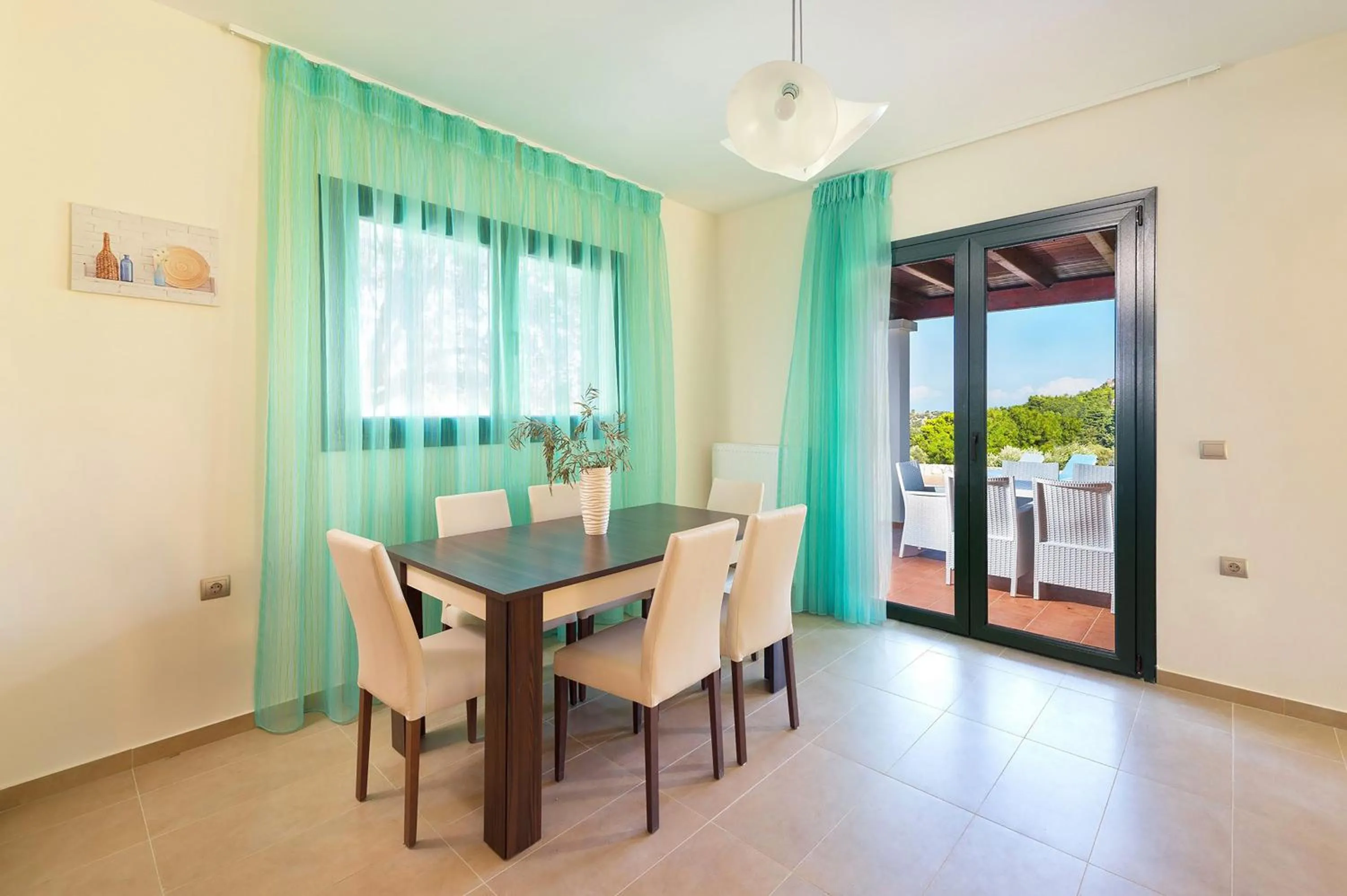 Dining area in Seven Springs Villas
