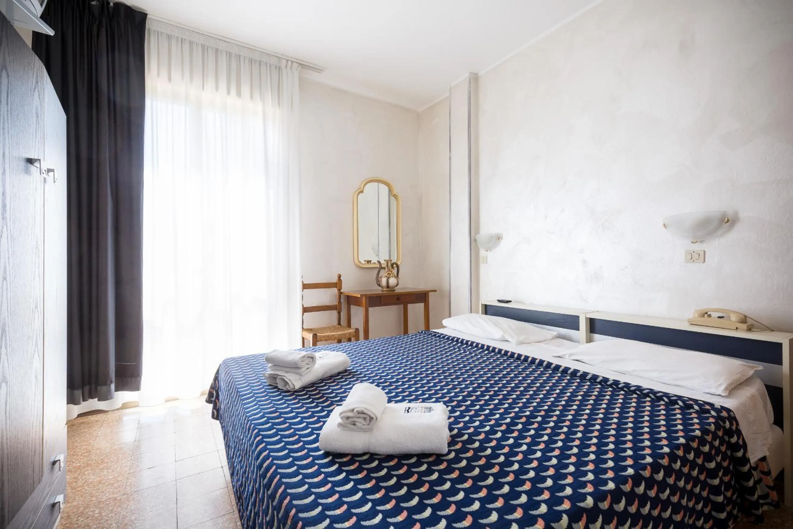 Bedroom, Bed in Hotel Cavallino Bianco