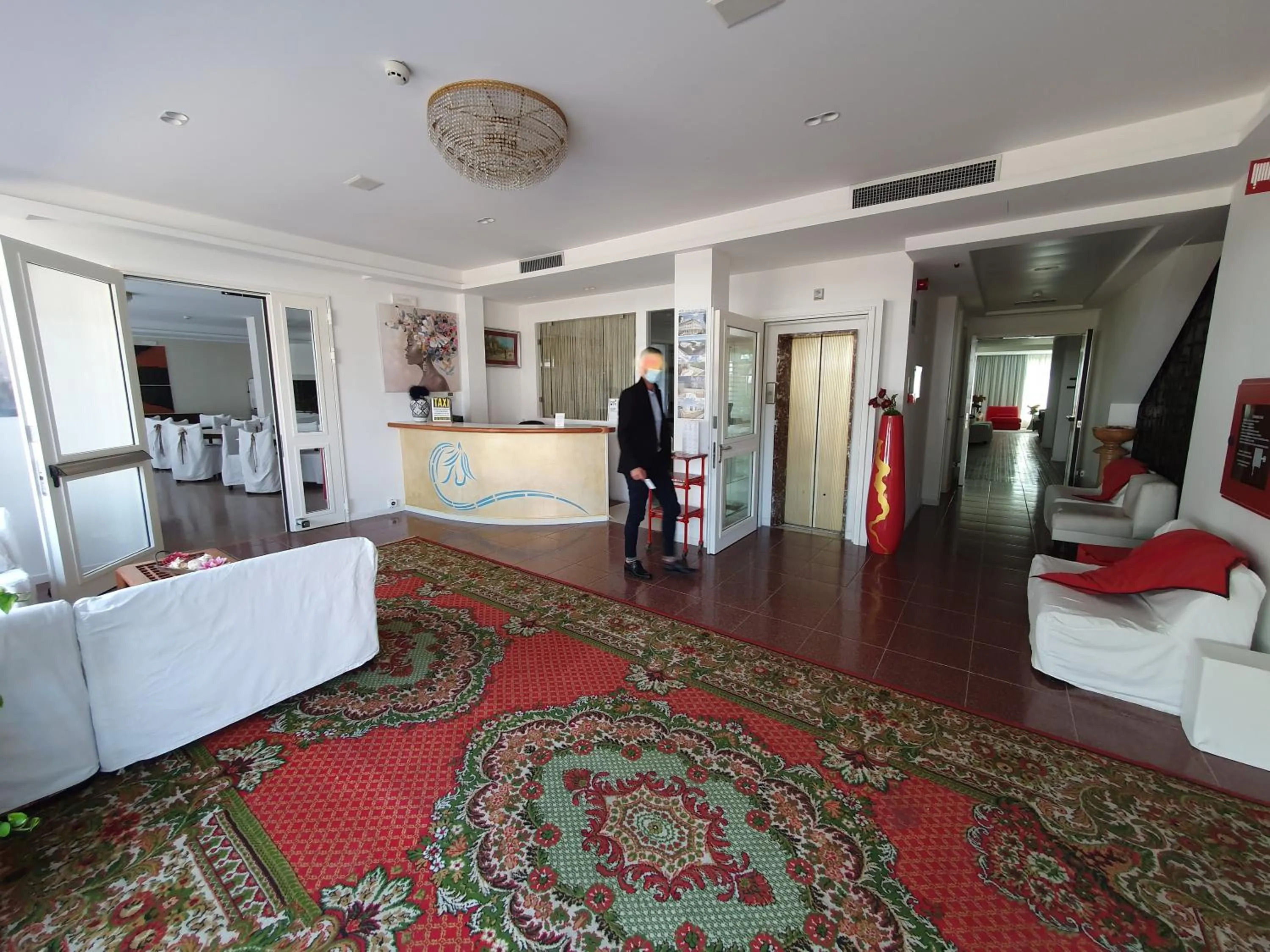 People in Hotel Cavallino Bianco