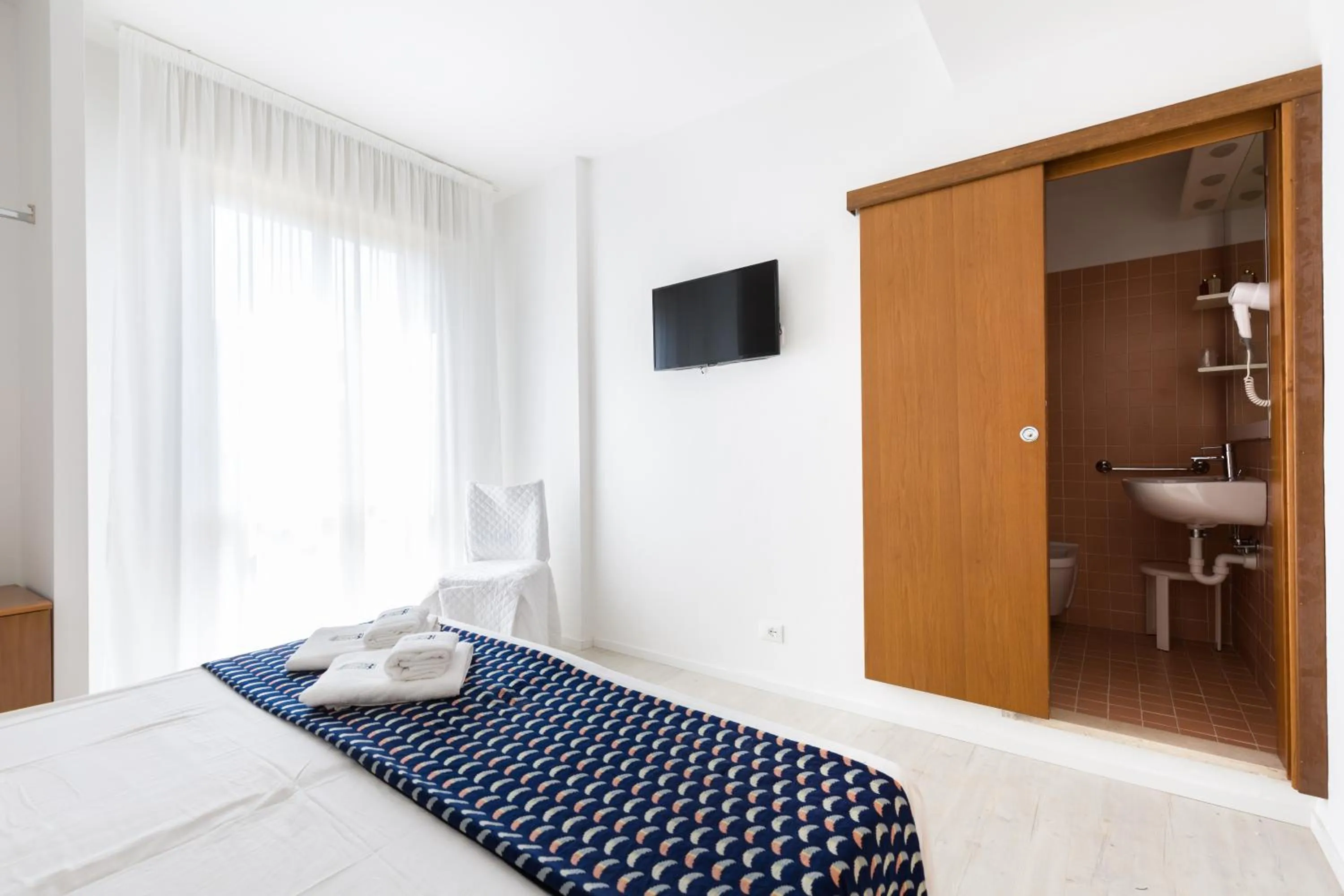 Bedroom, Bed in Hotel Cavallino Bianco