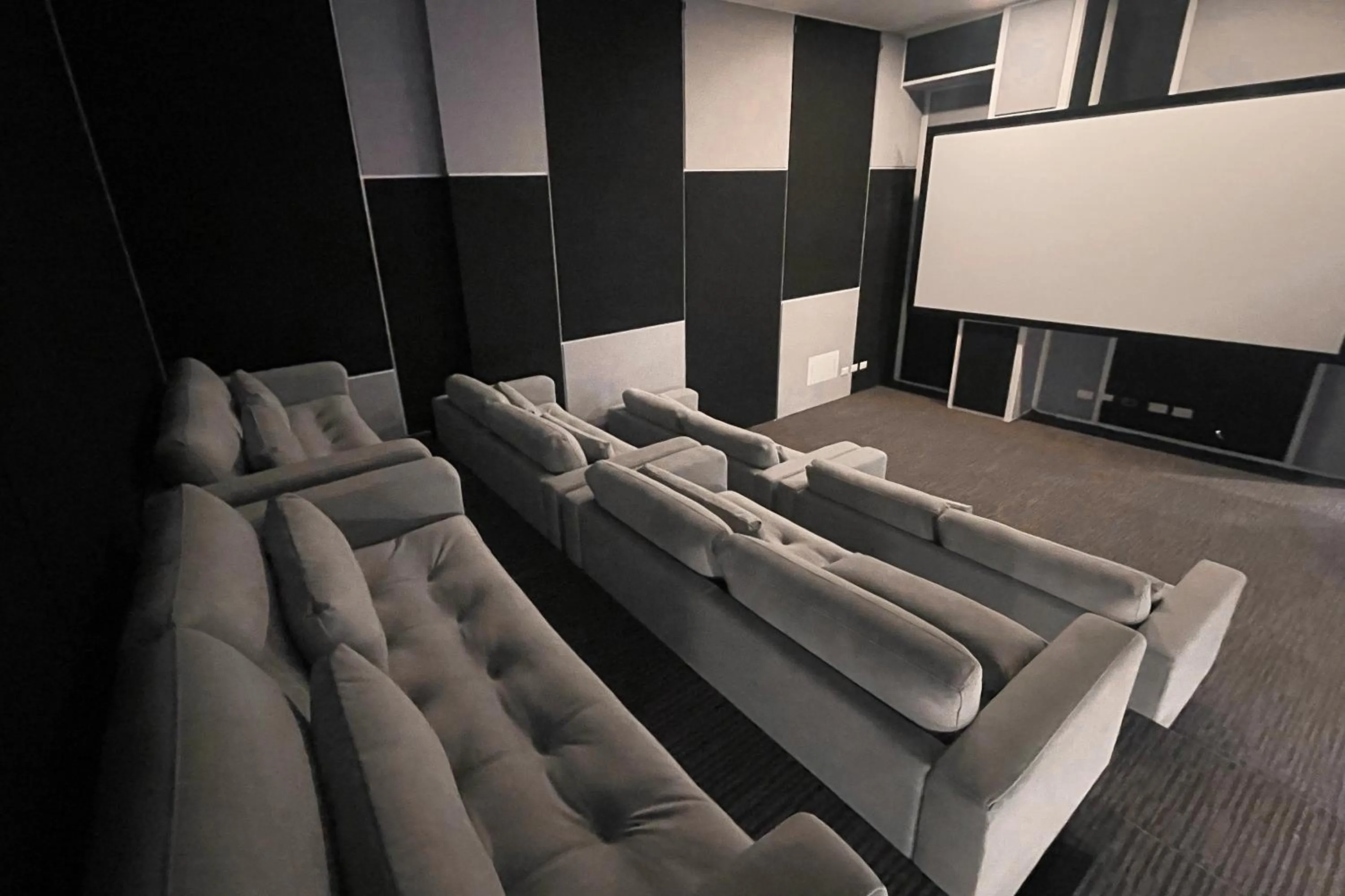 TV and multimedia in VOU Suites by Avia Suites