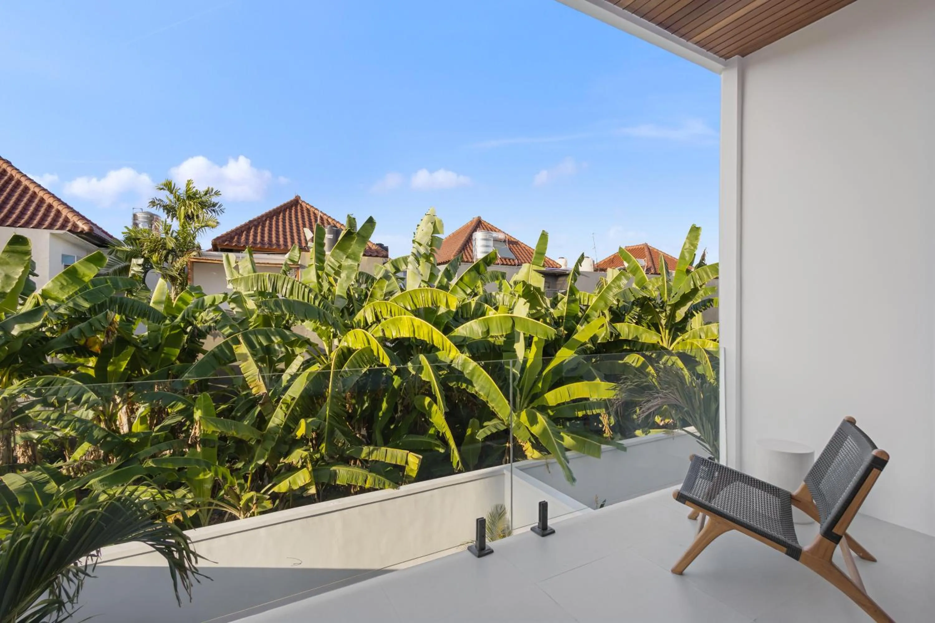 White Residence - Art & Boutique Villas