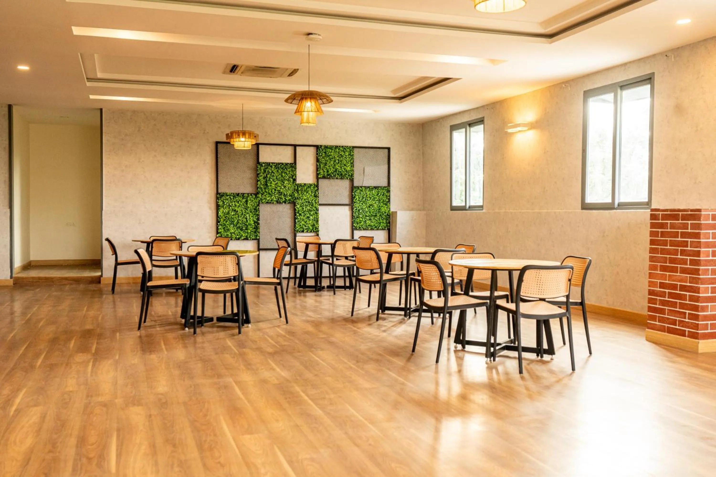 Restaurant/places to eat in Casa Hotel, Jubilee Hills