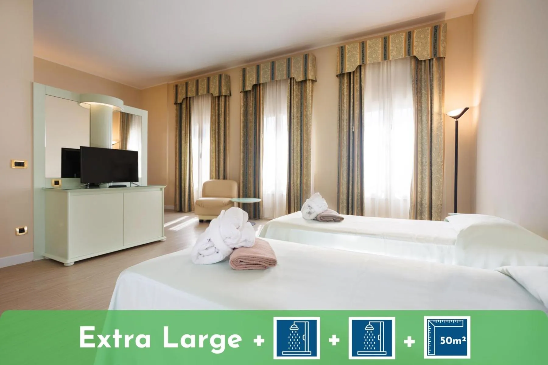 Photo of the whole room, Bed in Hotel Savoia Thermae & SPA