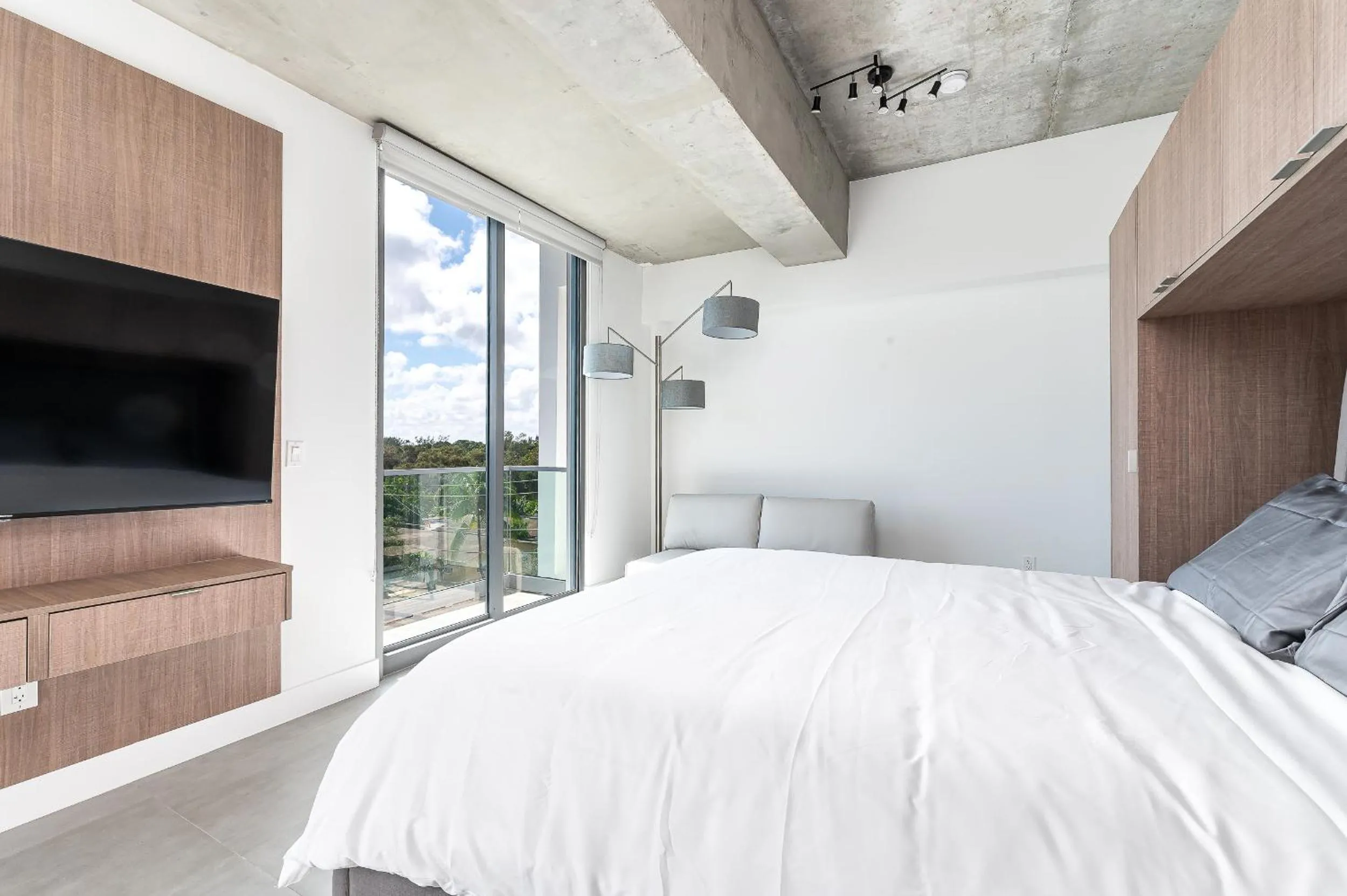 Milan Aventura Hotel