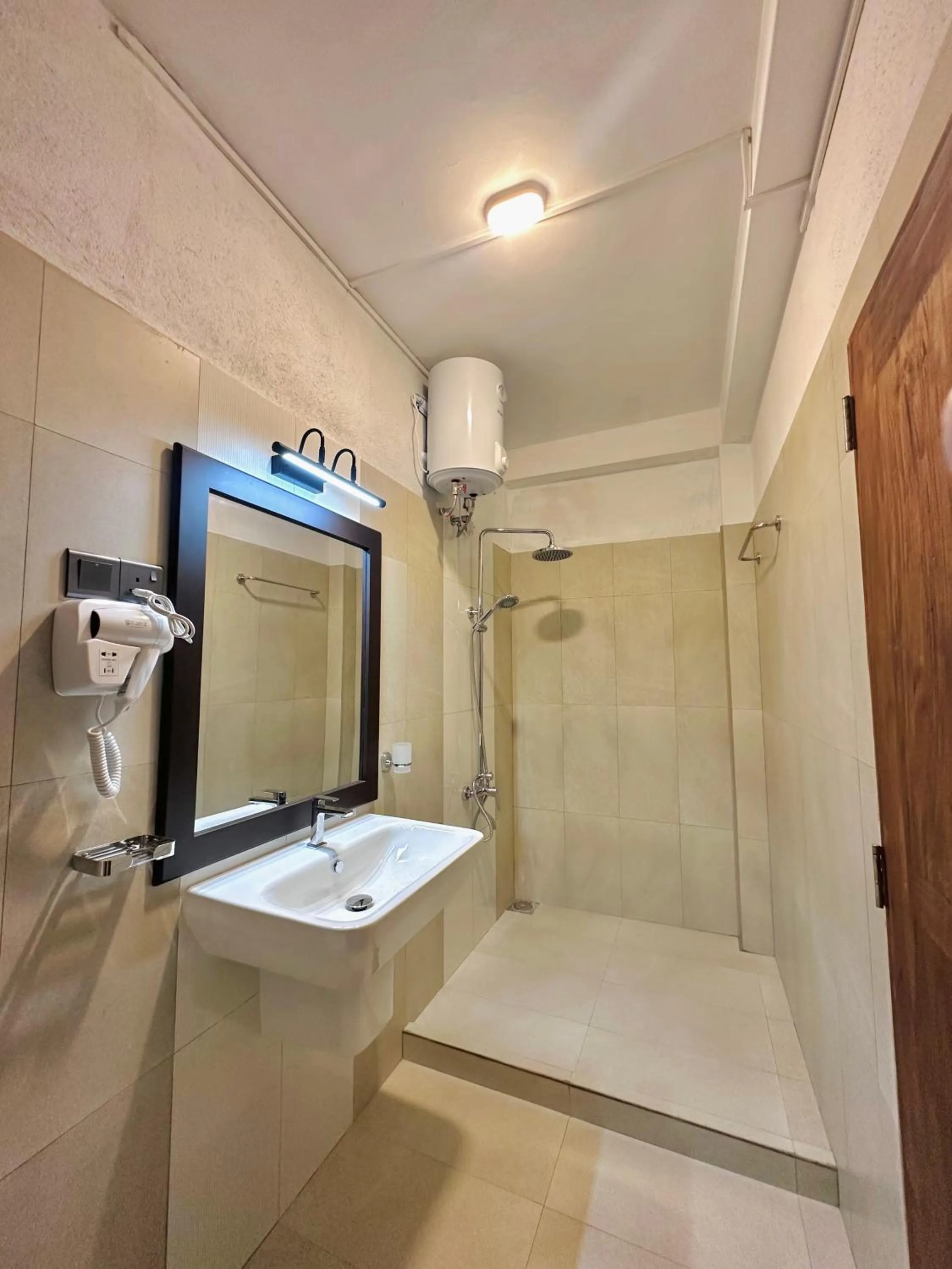 Shower in The Vitamin Sea