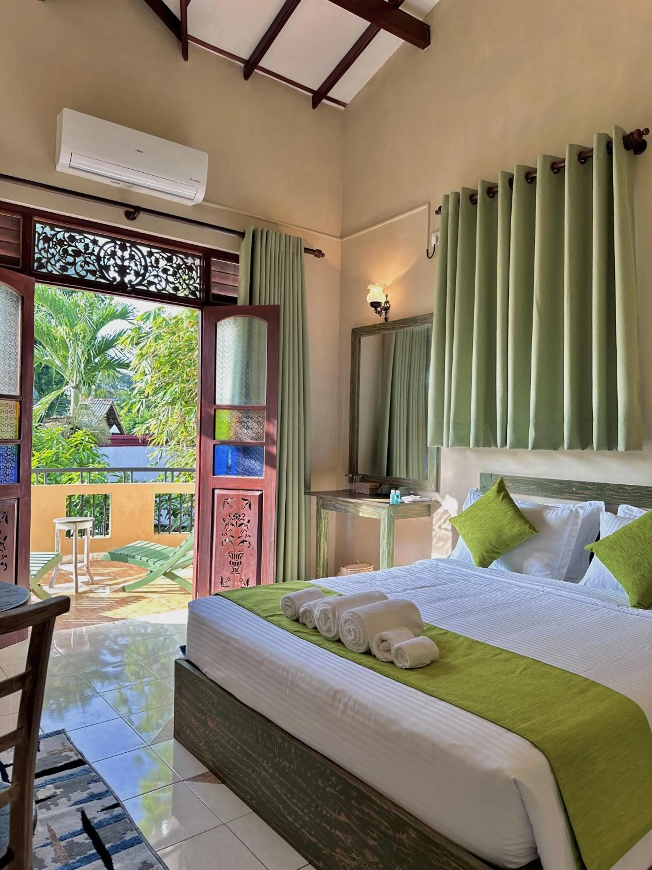 Bed in The Vitamin Sea