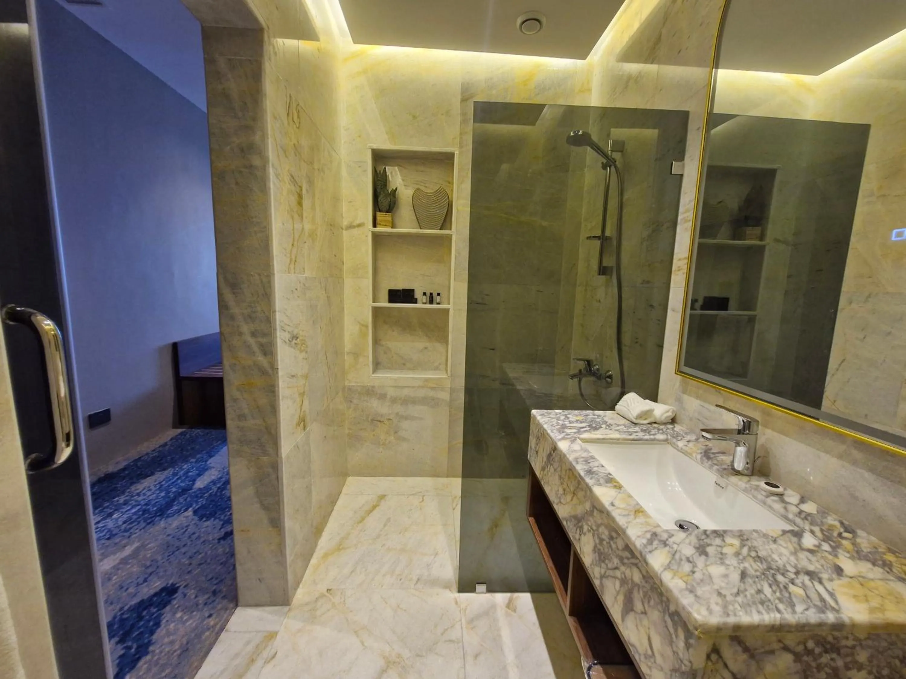 Ocean View Hotel Kuwait