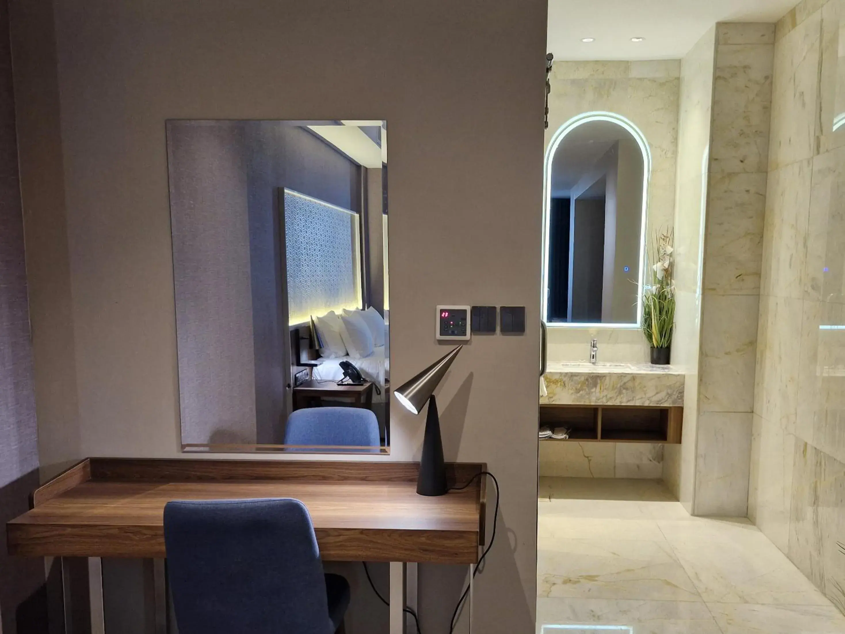 Junior Suite in Ocean View Hotel Kuwait Junior Suite in Ocean View Hotel Kuwait