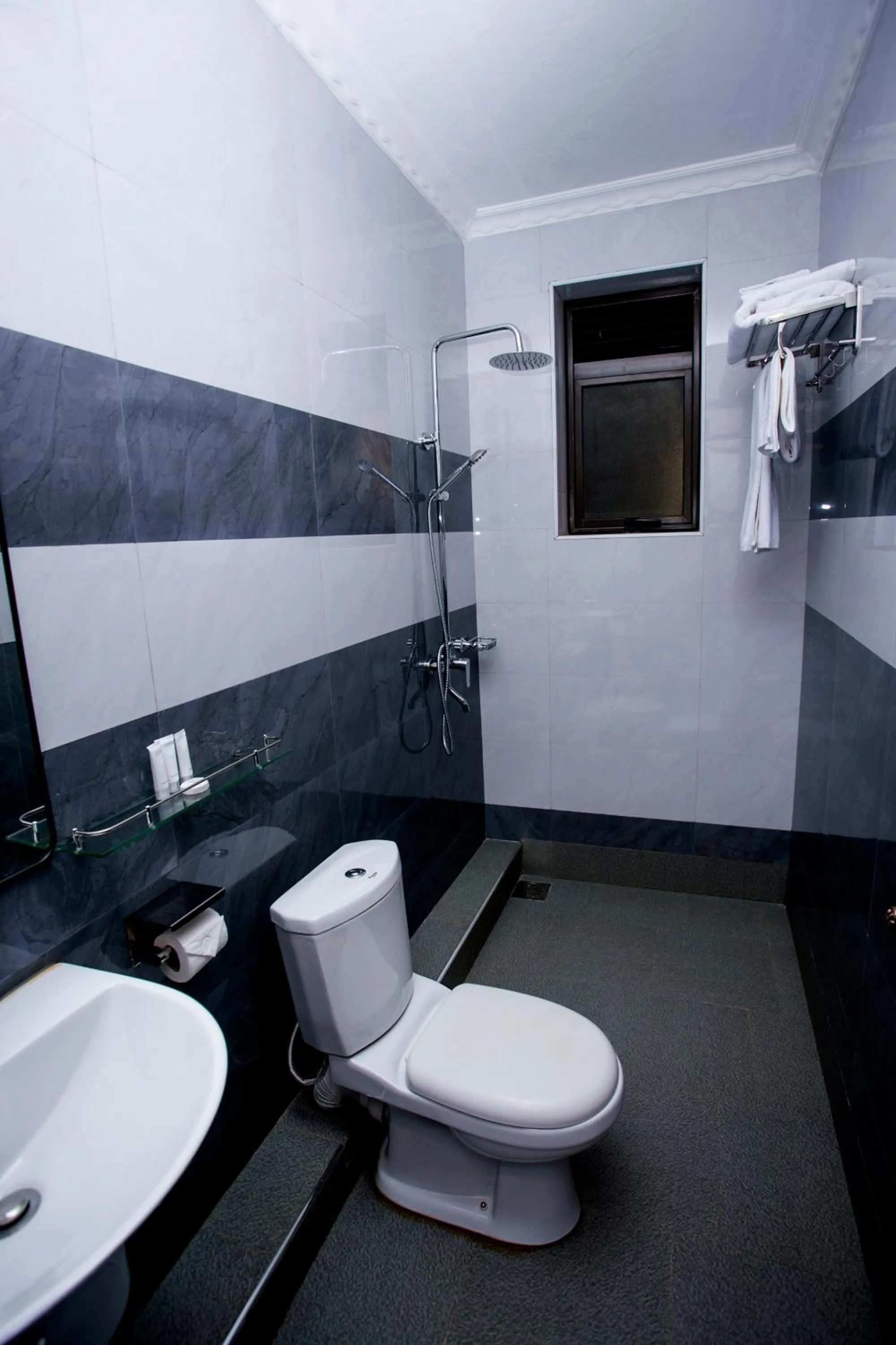 Shower in Kaloni Hotels
