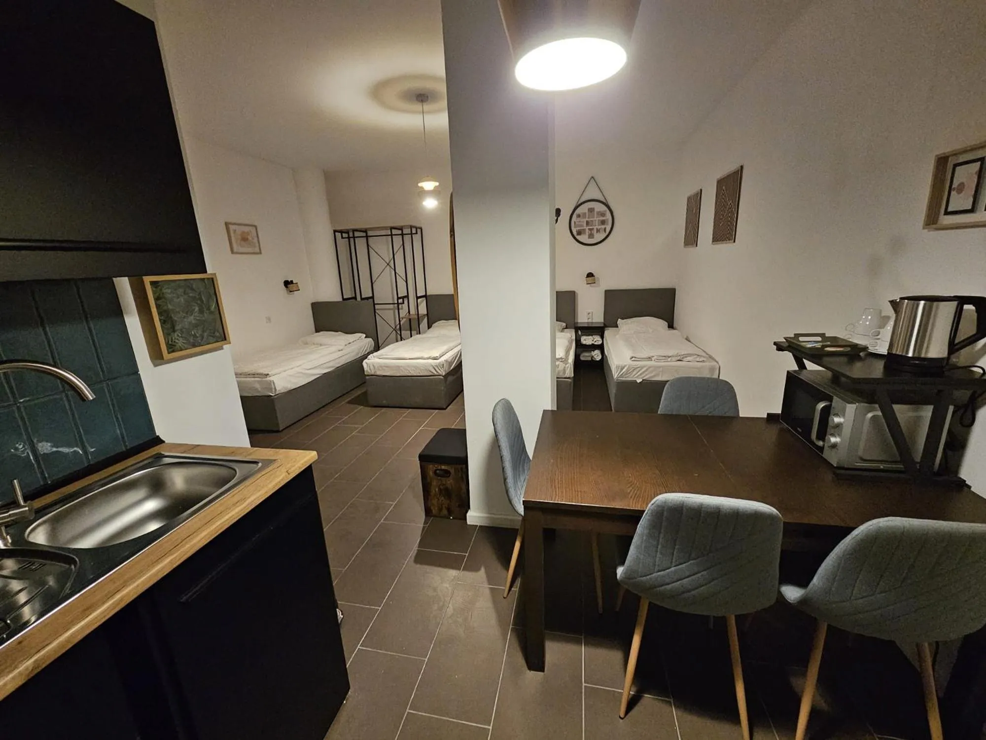 Photo of the whole room, Bed in ApartHotel Slumber 24h Self Check in