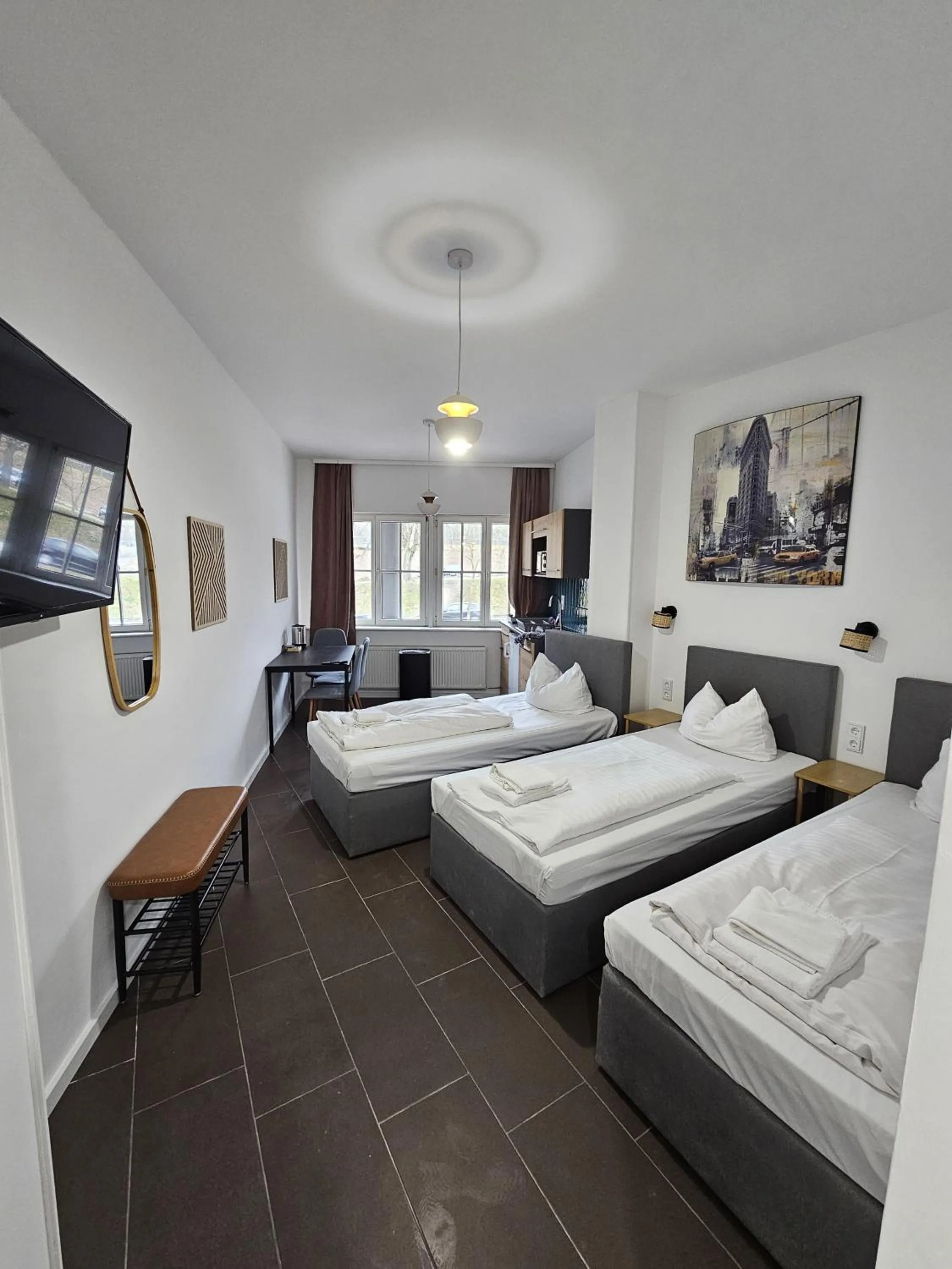 Bed in ApartHotel Slumber 24h Self Check in