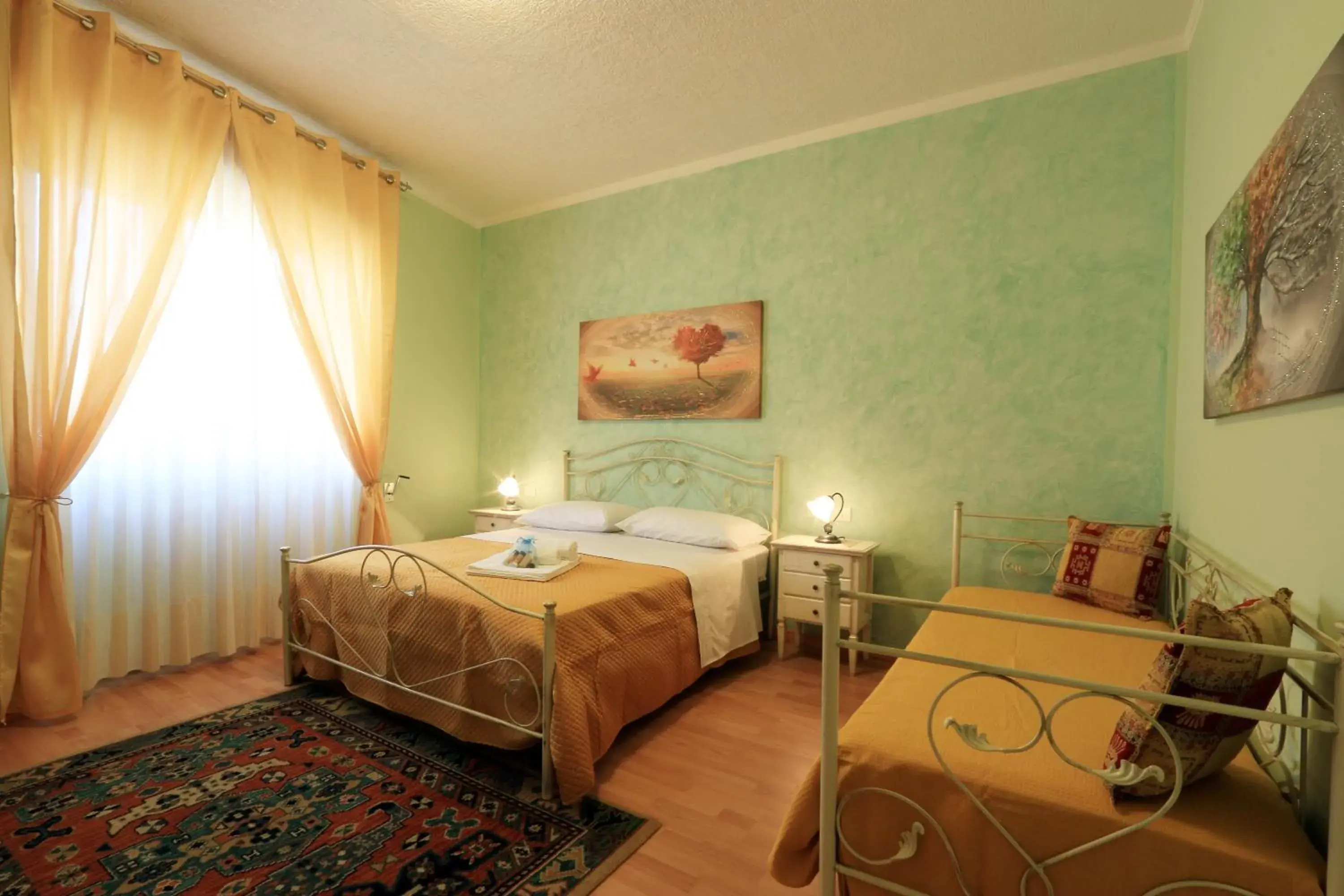 Superior Triple Room in B&B La Villa Superior Triple Room in B&B La Villa