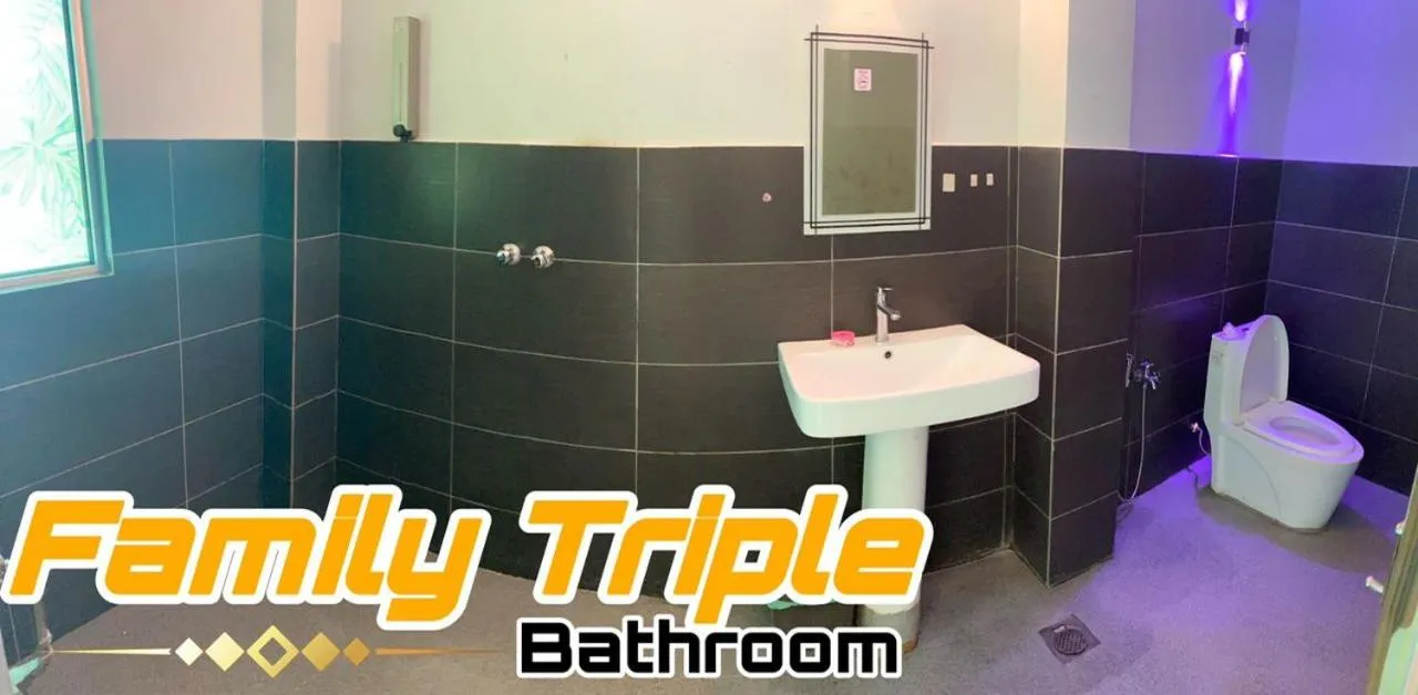 LE dEON HOTEL Former Pine Hotel