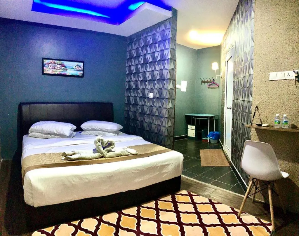 Bed in LE dEON HOTEL Former Pine Hotel