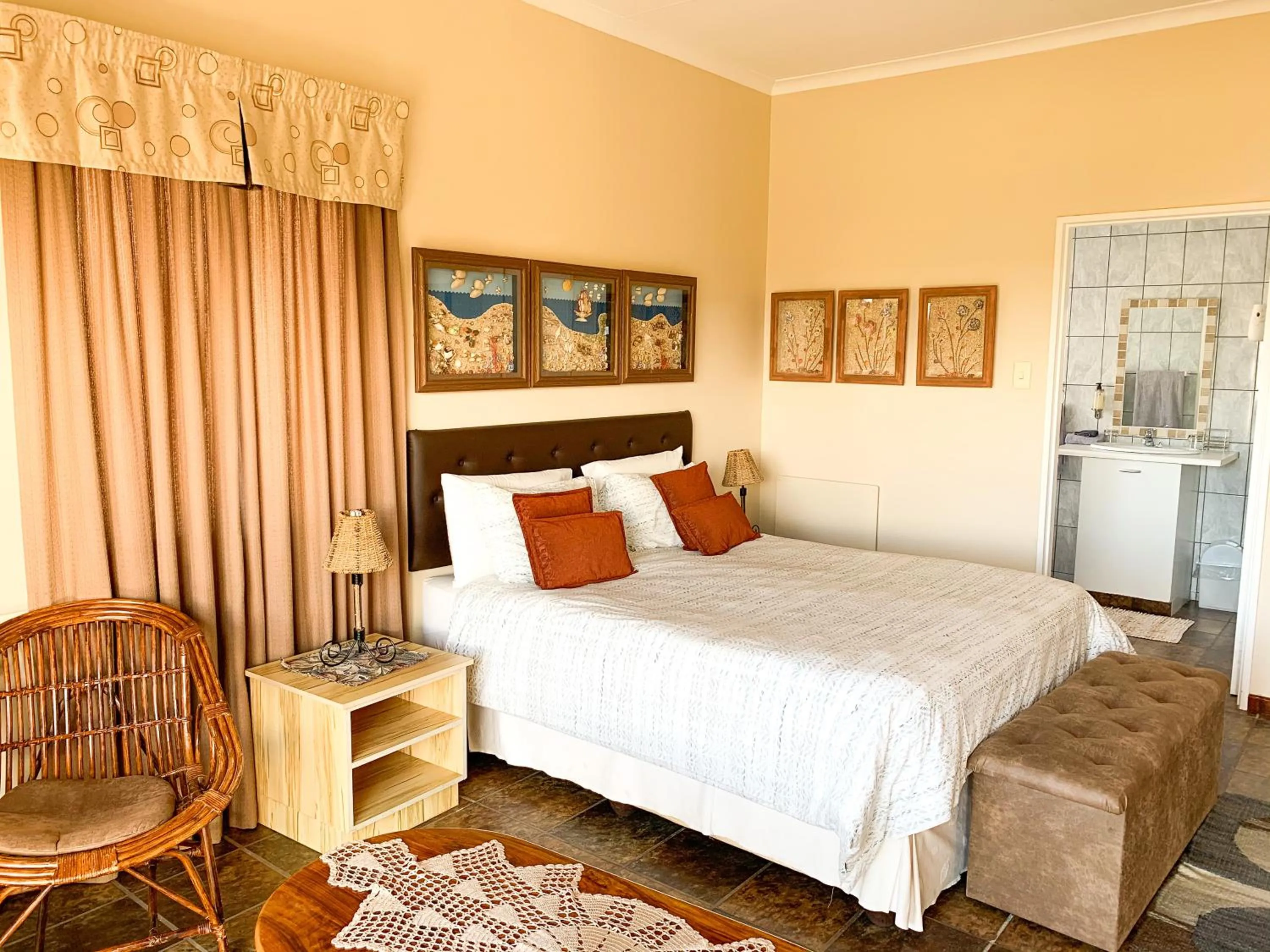 Bed in Marina Martinique B&B