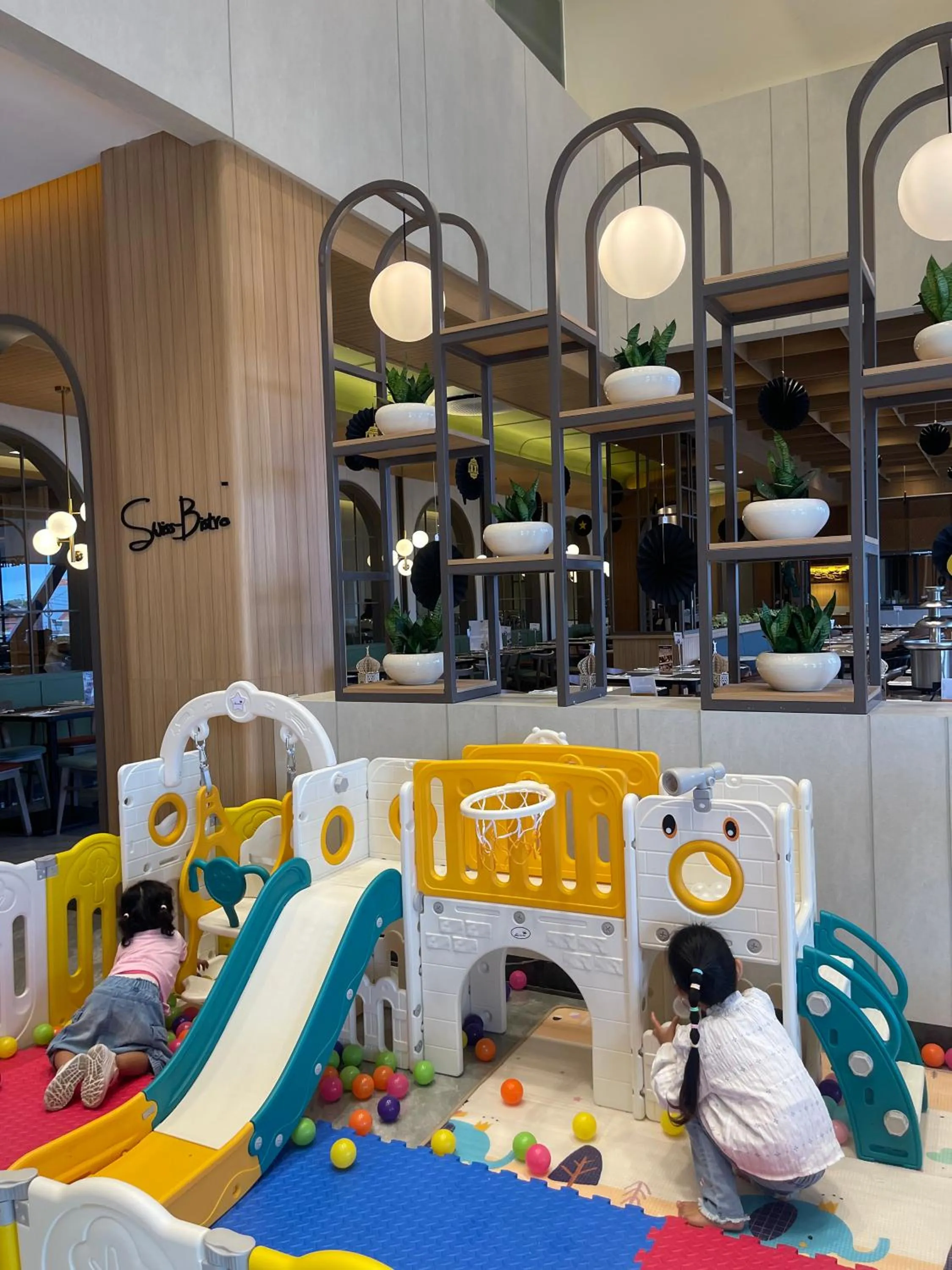 Children play ground in Swiss-Belinn Indramayu