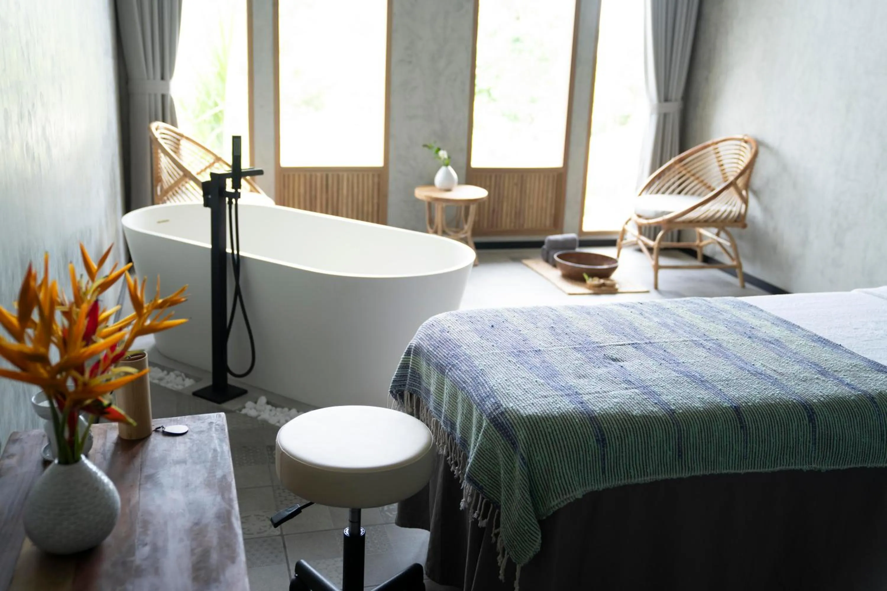 Spa and wellness centre/facilities, Bed in JATI Koh Russey