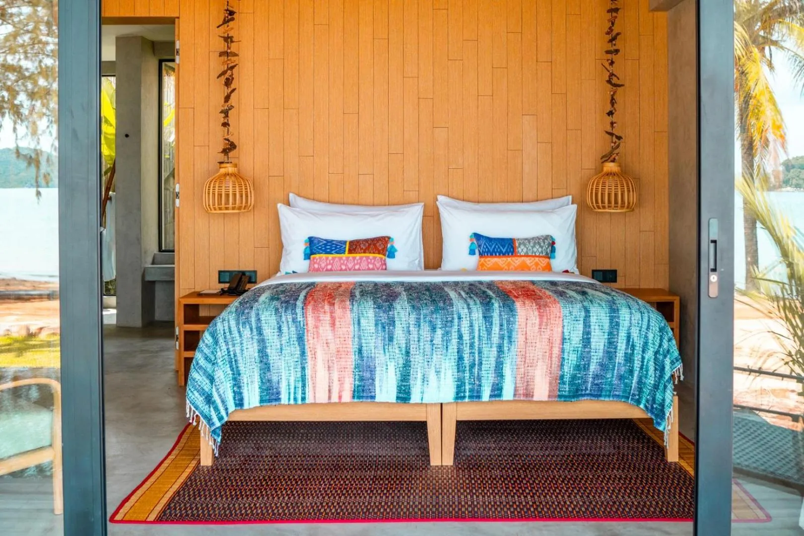 Bed in JATI Koh Russey