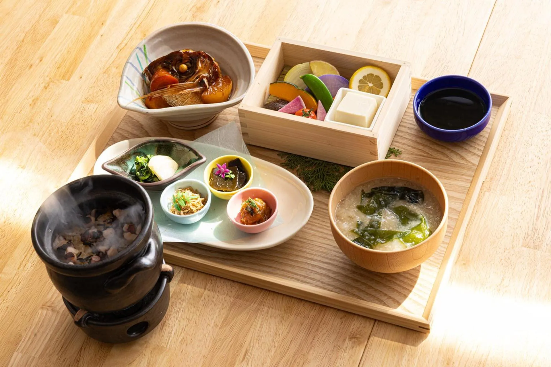 Lunch in Onomichi Club