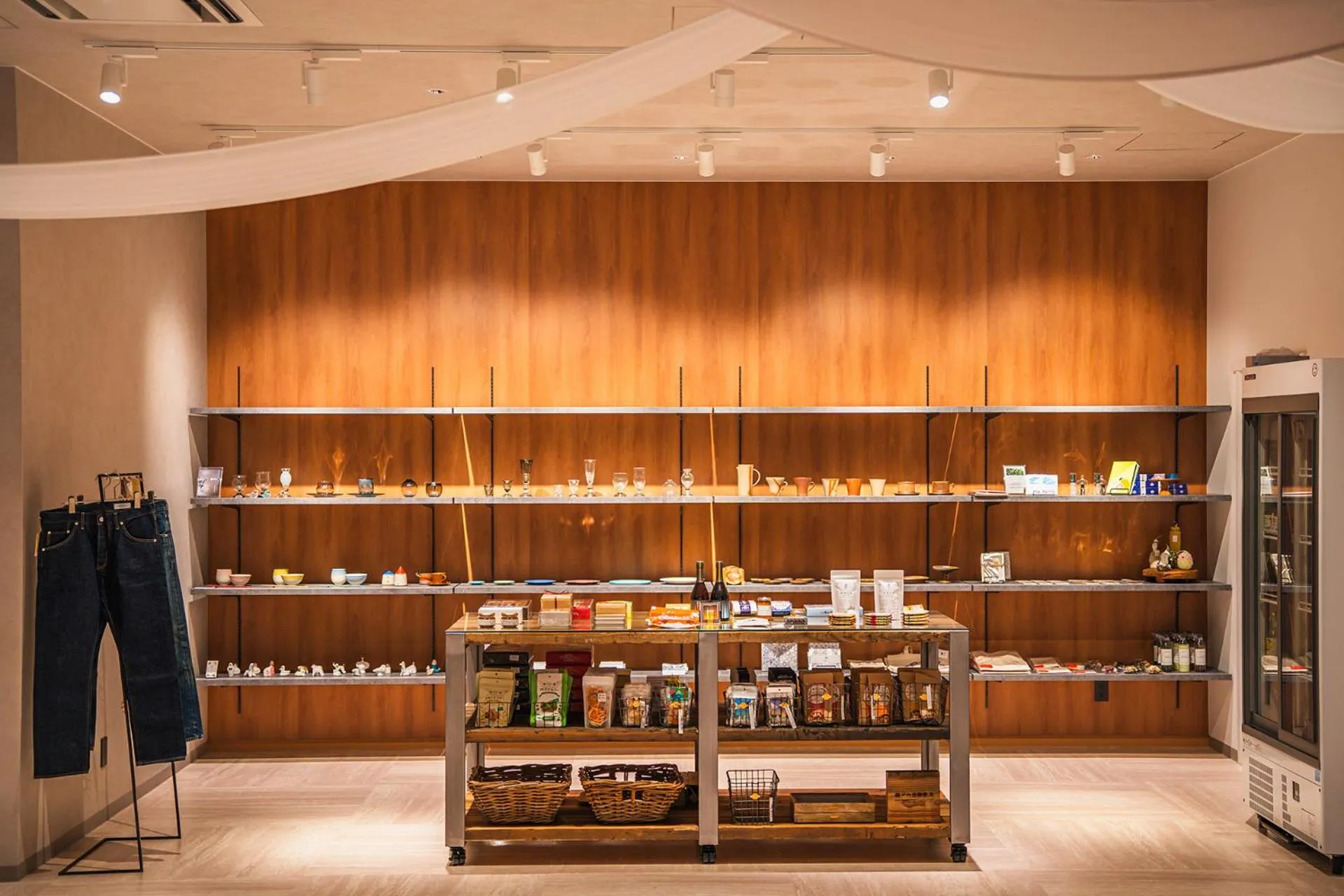 Area and facilities in Onomichi Club